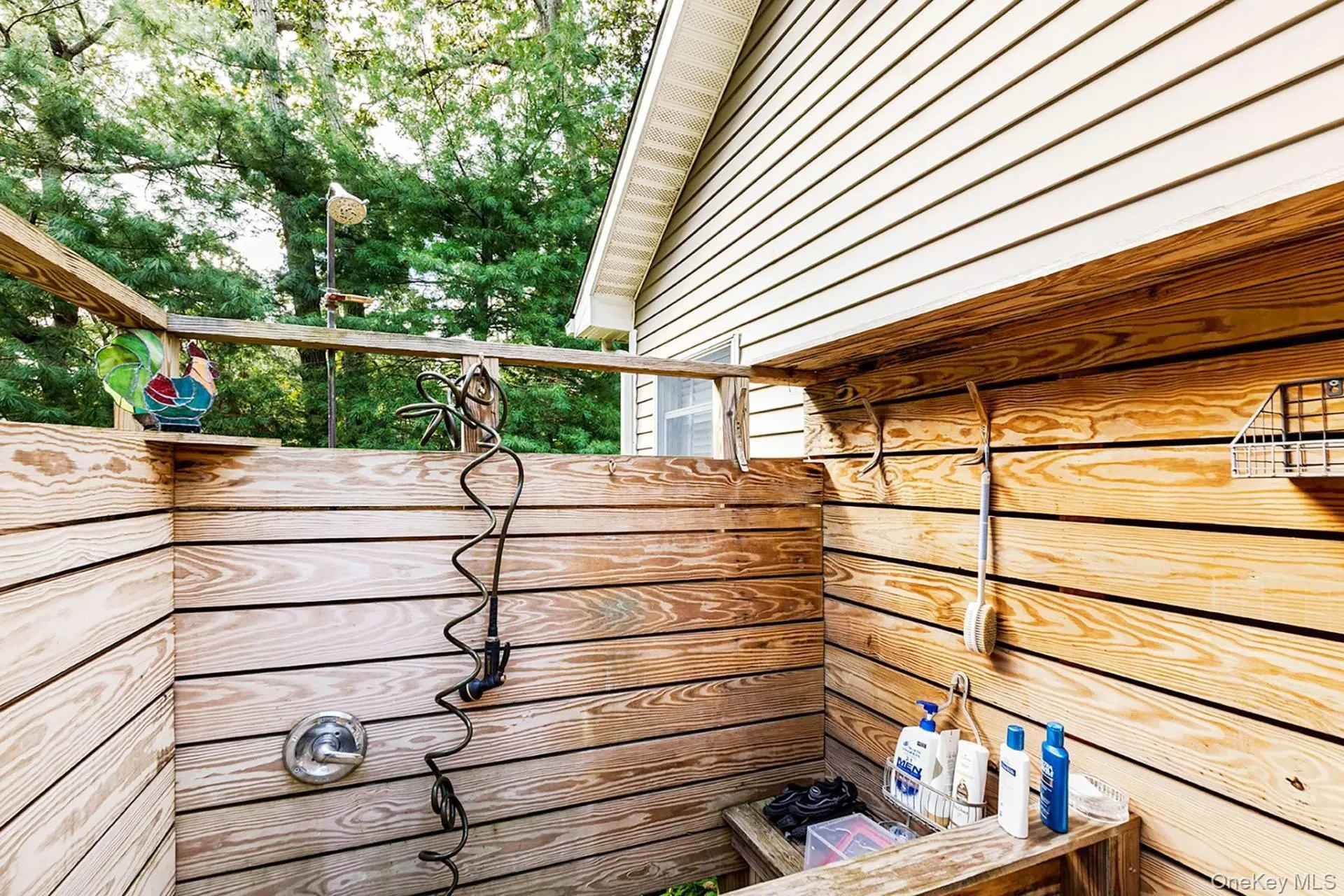 235 Norfolk Drive, East Hampton, NY, 4 Bedrooms Bedrooms, 7 Rooms Rooms,3 BathroomsBathrooms,Residential,For Rent,Norfolk,0,1060863 235 Norfolk Drive, East Hampton, NY, 4 Bedrooms Bedrooms, 7 Rooms Rooms,3 BathroomsBathrooms,Residential,For Rent,Norfolk,0,1060863