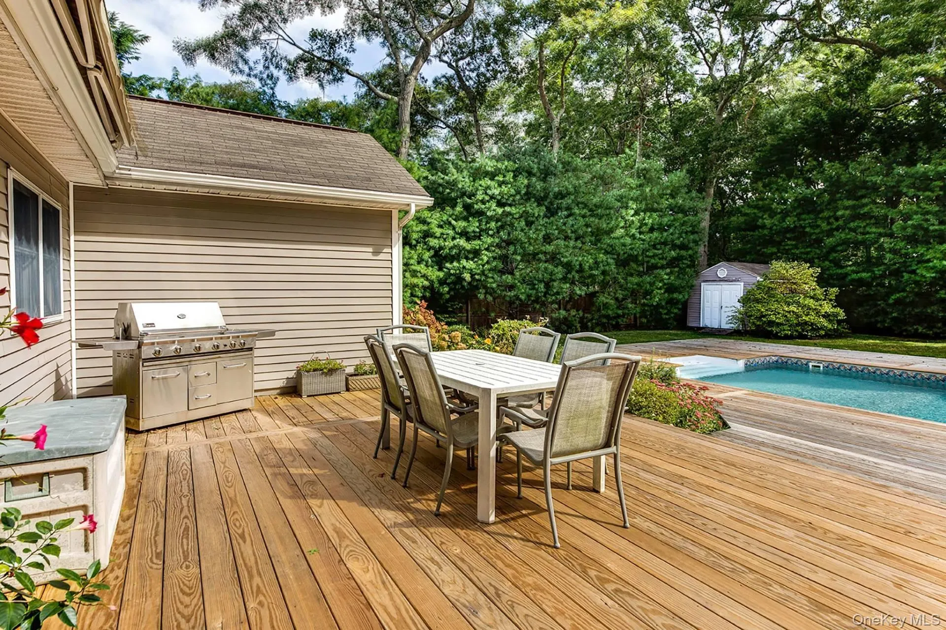 235 Norfolk Drive, East Hampton, NY, 4 Bedrooms Bedrooms, 7 Rooms Rooms,3 BathroomsBathrooms,Residential,For Rent,Norfolk,0,1060863 235 Norfolk Drive, East Hampton, NY, 4 Bedrooms Bedrooms, 7 Rooms Rooms,3 BathroomsBathrooms,Residential,For Rent,Norfolk,0,1060863
