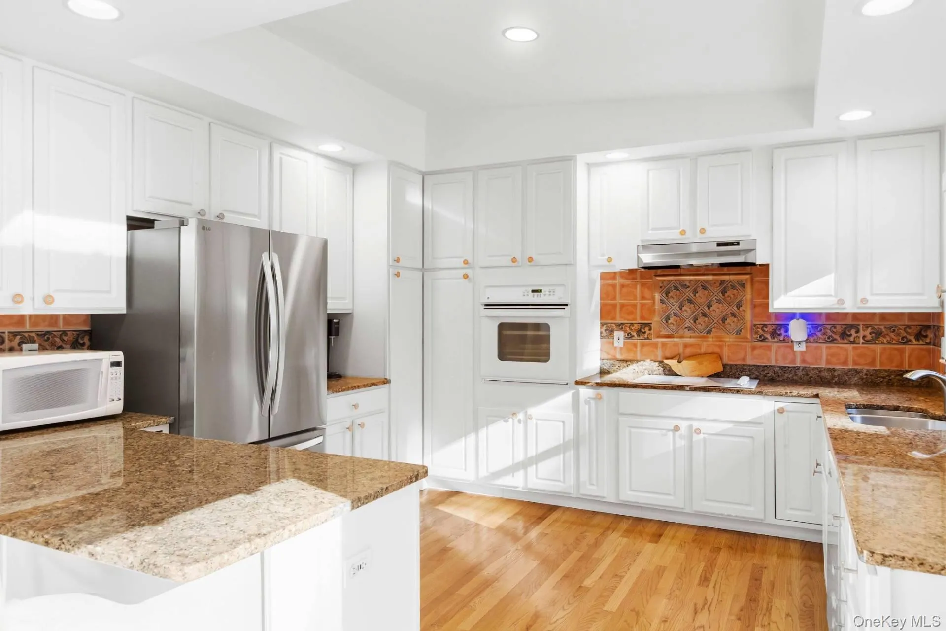 235 Norfolk Drive, East Hampton, NY, 4 Bedrooms Bedrooms, 7 Rooms Rooms,3 BathroomsBathrooms,Residential,For Rent,Norfolk,0,1060863 235 Norfolk Drive, East Hampton, NY, 4 Bedrooms Bedrooms, 7 Rooms Rooms,3 BathroomsBathrooms,Residential,For Rent,Norfolk,0,1060863