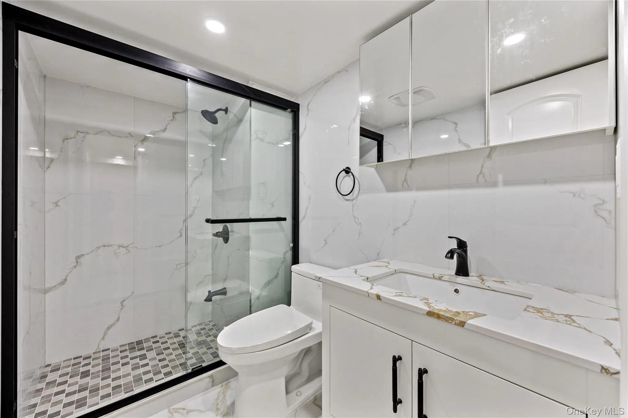 39 Deer Path Lane, Oyster Bay, NY, 3 Bedrooms Bedrooms, 6 Rooms Rooms,3 BathroomsBathrooms,Residential Lease,For Rent,Deer Path,0,1060870 39 Deer Path Lane, Oyster Bay, NY, 3 Bedrooms Bedrooms, 6 Rooms Rooms,3 BathroomsBathrooms,Residential Lease,For Rent,Deer Path,0,1060870