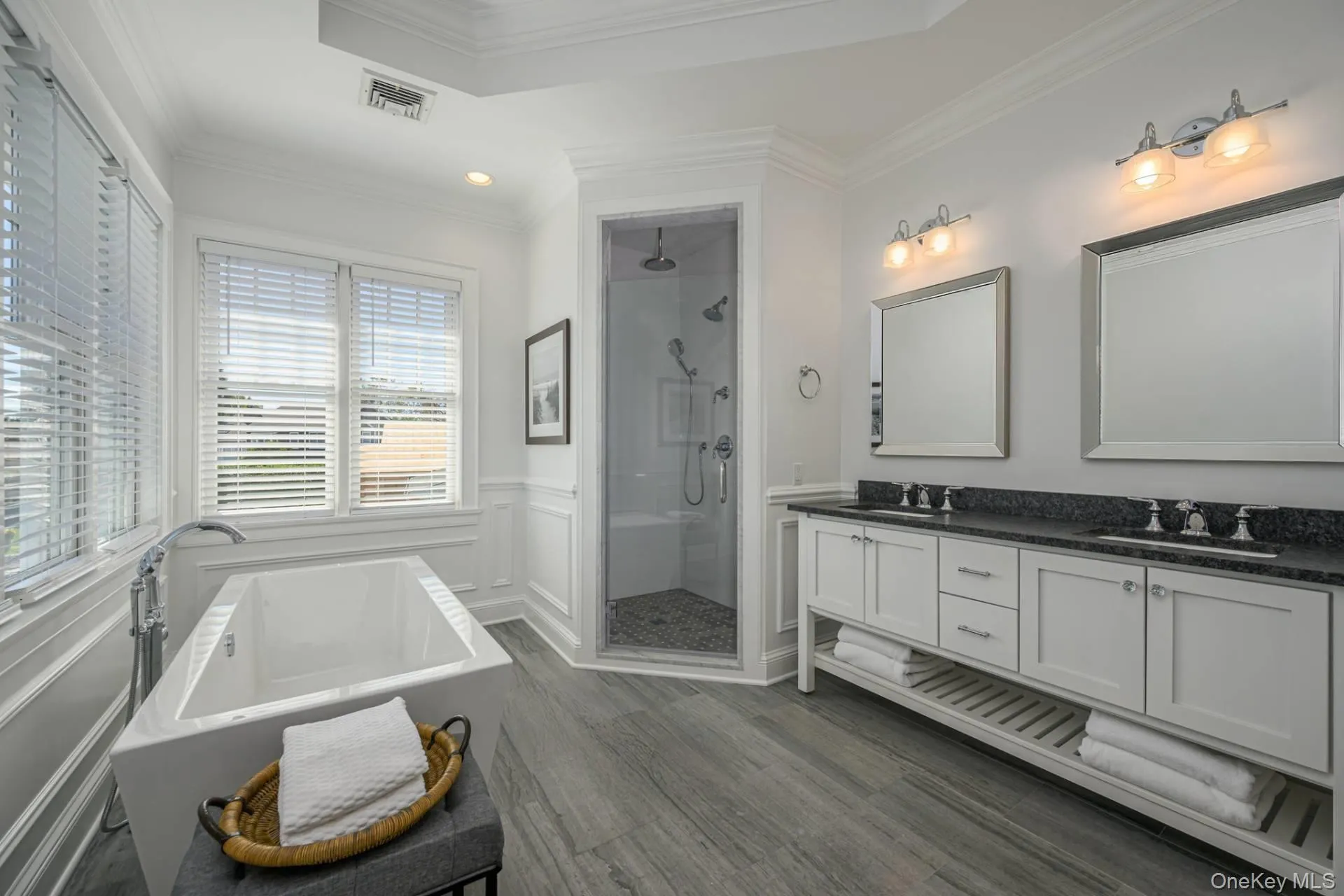 9 Millfarm Lane, Southampton, NY, 4 Bedrooms Bedrooms, 9 Rooms Rooms,5 BathroomsBathrooms,Residential,For Rent,Millfarm,0,1060873 9 Millfarm Lane, Southampton, NY, 4 Bedrooms Bedrooms, 9 Rooms Rooms,5 BathroomsBathrooms,Residential,For Rent,Millfarm,0,1060873