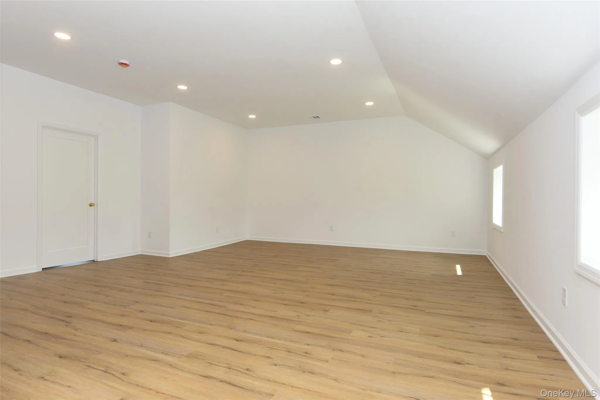 7 Lisa Drive, Tuxedo, NY, 2 Bedroom Bedrooms, 6 Room Rooms,2 BathroomBathrooms,Residential Lease,For Rent,Lisa,0,1060881 7 Lisa Drive, Tuxedo, NY, 2 Bedroom Bedrooms, 6 Room Rooms,2 BathroomBathrooms,Residential Lease,For Rent,Lisa,0,1060881
