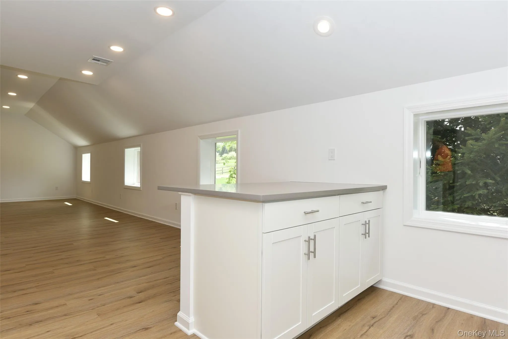 7 Lisa Drive, Tuxedo, NY, 2 Bedroom Bedrooms, 6 Room Rooms,2 BathroomBathrooms,Residential Lease,For Rent,Lisa,0,1060881 7 Lisa Drive, Tuxedo, NY, 2 Bedroom Bedrooms, 6 Room Rooms,2 BathroomBathrooms,Residential Lease,For Rent,Lisa,0,1060881