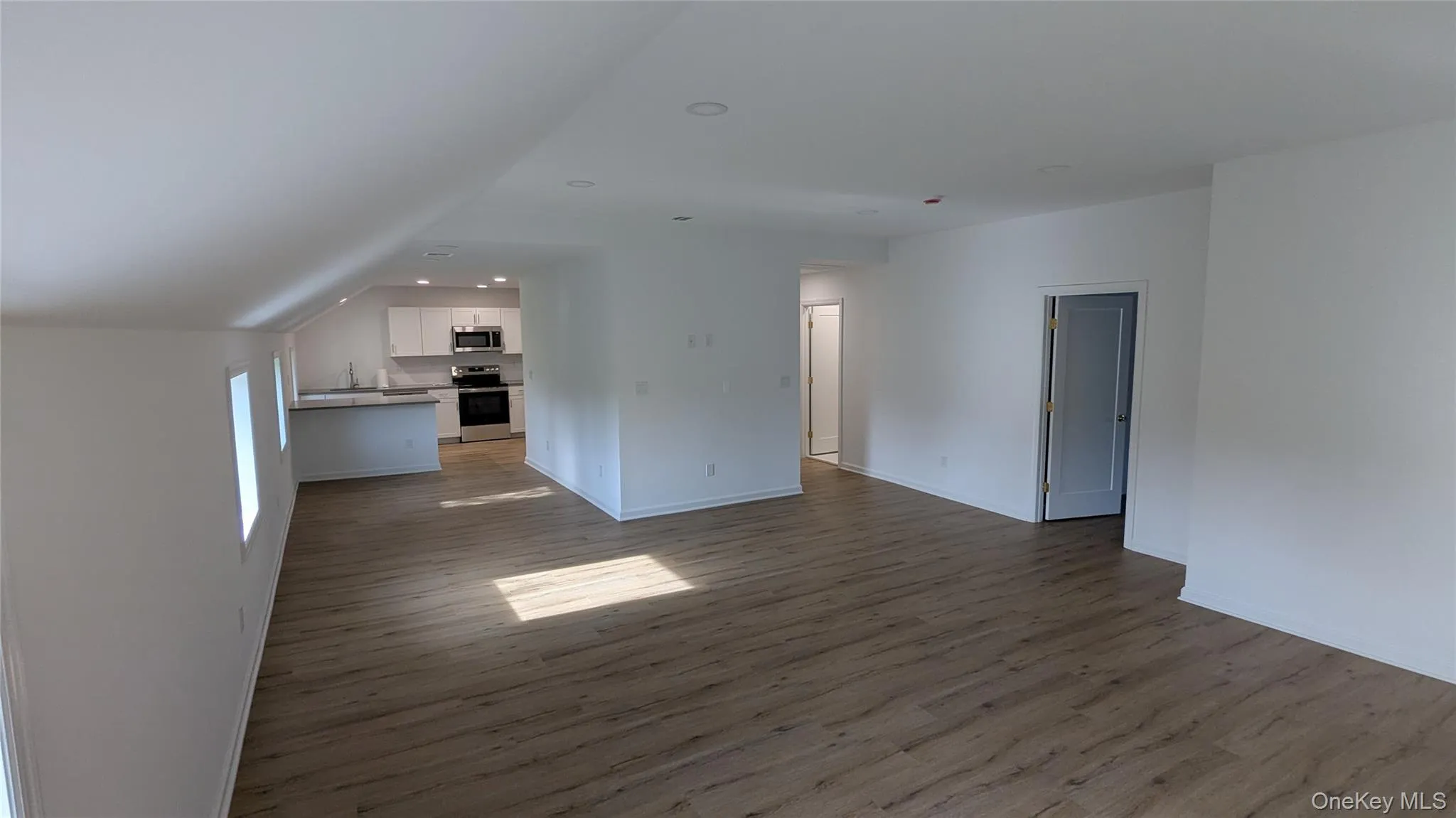 7 Lisa Drive, Tuxedo, NY, 2 Bedroom Bedrooms, 6 Room Rooms,2 BathroomBathrooms,Residential Lease,For Rent,Lisa,0,1060881 7 Lisa Drive, Tuxedo, NY, 2 Bedroom Bedrooms, 6 Room Rooms,2 BathroomBathrooms,Residential Lease,For Rent,Lisa,0,1060881