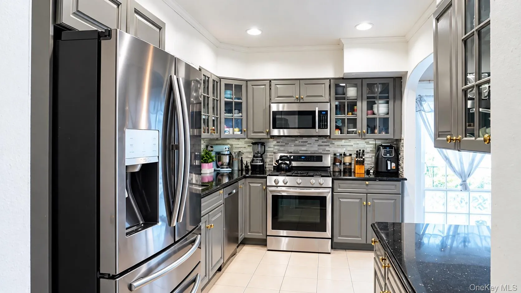 542 Logan Avenue, New York, NY, 4 Bedrooms Bedrooms, 7 Rooms Rooms,2 BathroomsBathrooms,Residential,For Rent,Logan,0,1060884 542 Logan Avenue, New York, NY, 4 Bedrooms Bedrooms, 7 Rooms Rooms,2 BathroomsBathrooms,Residential,For Rent,Logan,0,1060884