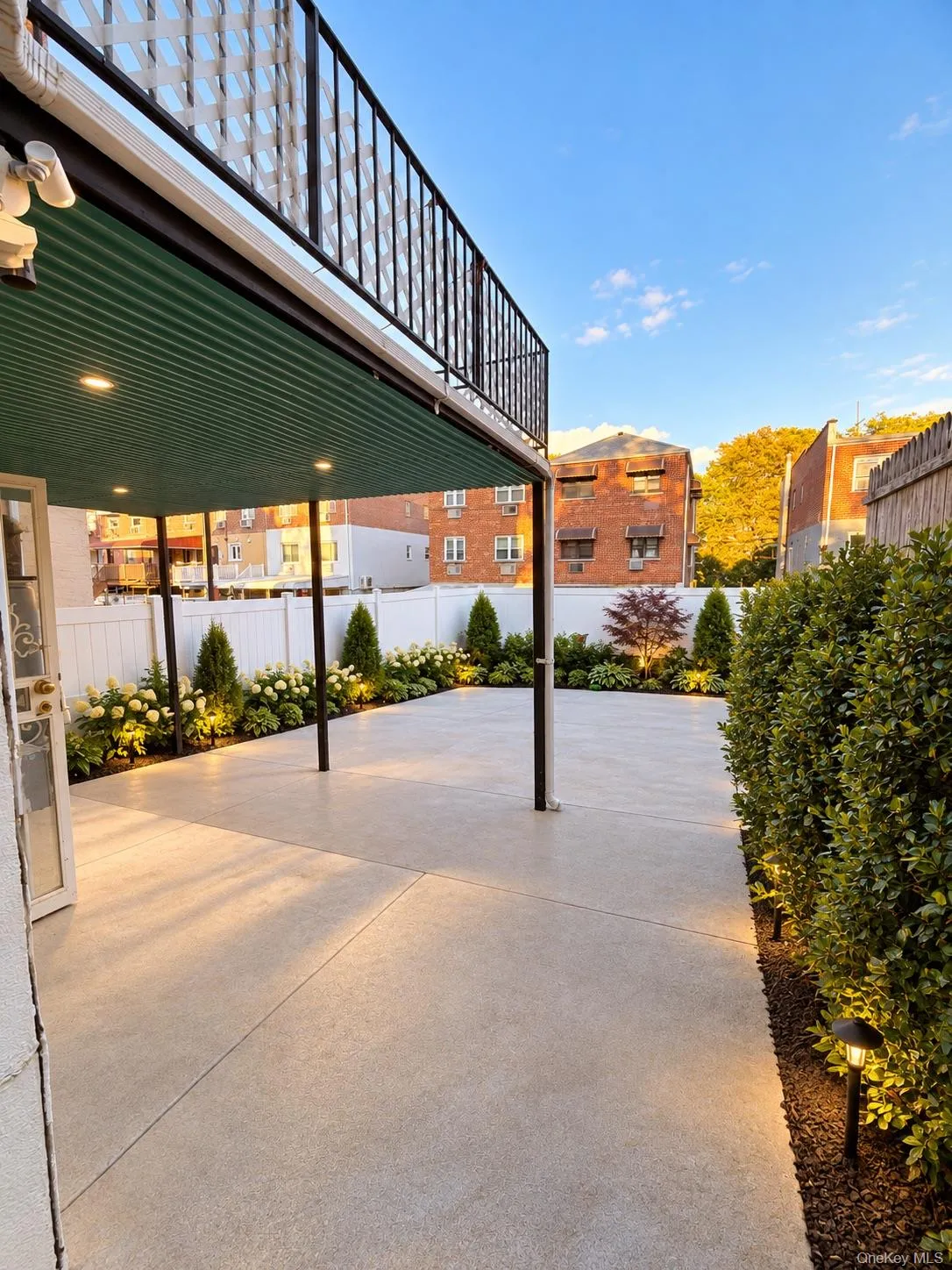 542 Logan Avenue, New York, NY, 4 Bedrooms Bedrooms, 7 Rooms Rooms,2 BathroomsBathrooms,Residential,For Rent,Logan,0,1060884 542 Logan Avenue, New York, NY, 4 Bedrooms Bedrooms, 7 Rooms Rooms,2 BathroomsBathrooms,Residential,For Rent,Logan,0,1060884