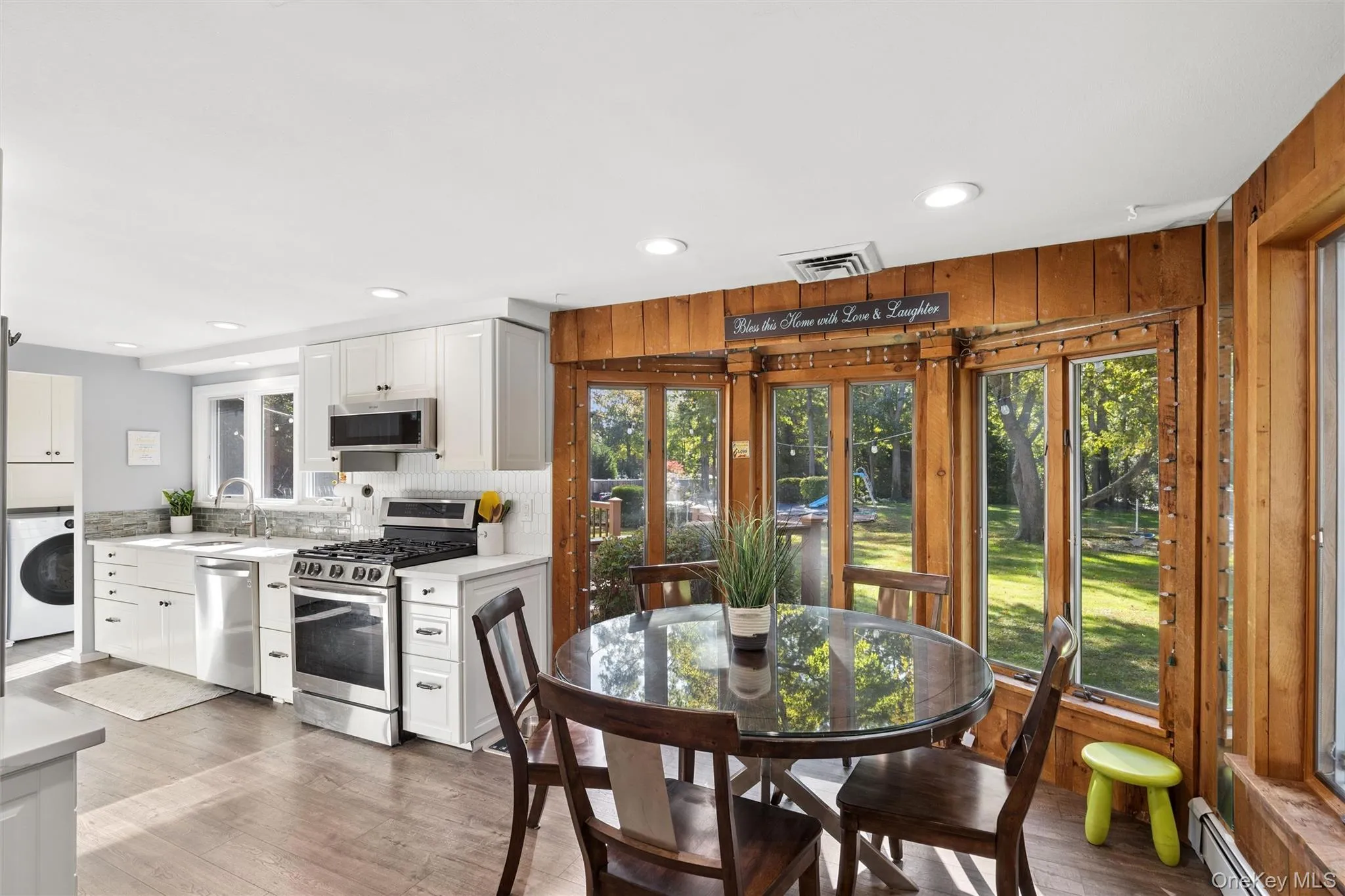 8 Tree Hollow Lane, Huntington, NY, 4 Bedrooms Bedrooms, 10 Rooms Rooms,2 BathroomsBathrooms,Residential,For Rent,Tree Hollow,0,1060888 8 Tree Hollow Lane, Huntington, NY, 4 Bedrooms Bedrooms, 10 Rooms Rooms,2 BathroomsBathrooms,Residential,For Rent,Tree Hollow,0,1060888