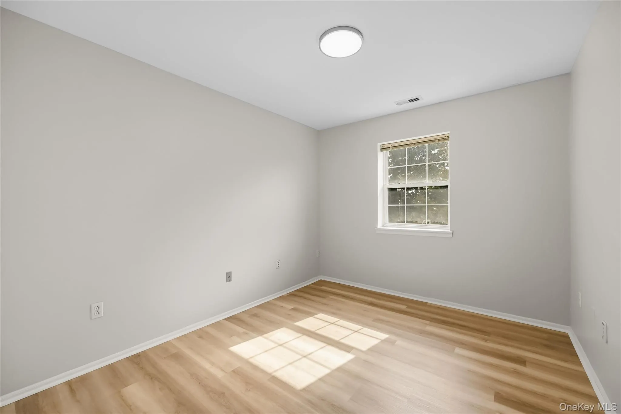 10-12 Chestnut Street, Ramapo, NY, 2 Bedroom Bedrooms, 9 Room Rooms,2 BathroomBathrooms,Residential Lease,For Rent,Chestnut,0,1060891 10-12 Chestnut Street, Ramapo, NY, 2 Bedroom Bedrooms, 9 Room Rooms,2 BathroomBathrooms,Residential Lease,For Rent,Chestnut,0,1060891