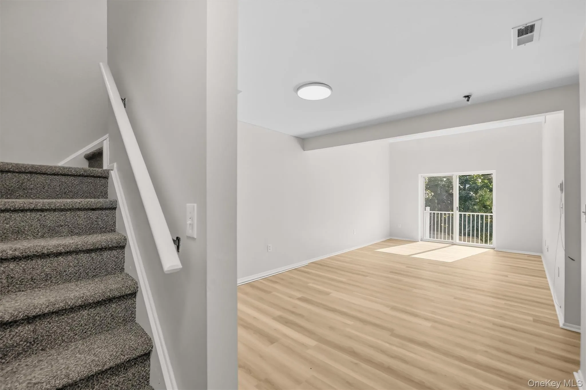 10-12 Chestnut Street, Ramapo, NY, 2 Bedroom Bedrooms, 9 Room Rooms,2 BathroomBathrooms,Residential Lease,For Rent,Chestnut,0,1060891 10-12 Chestnut Street, Ramapo, NY, 2 Bedroom Bedrooms, 9 Room Rooms,2 BathroomBathrooms,Residential Lease,For Rent,Chestnut,0,1060891