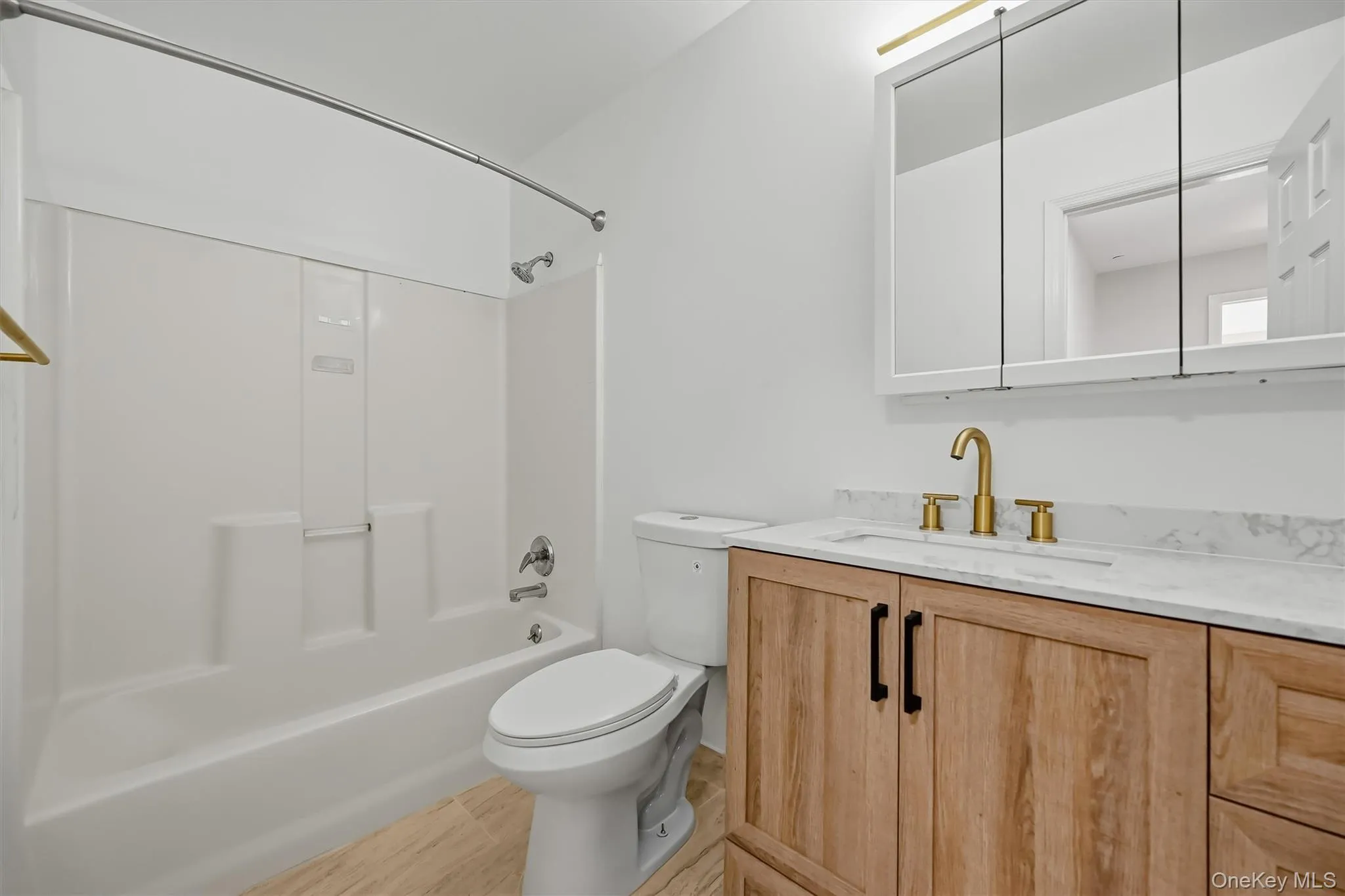 10-12 Chestnut Street, Ramapo, NY, 2 Bedroom Bedrooms, 9 Room Rooms,2 BathroomBathrooms,Residential Lease,For Rent,Chestnut,0,1060891 10-12 Chestnut Street, Ramapo, NY, 2 Bedroom Bedrooms, 9 Room Rooms,2 BathroomBathrooms,Residential Lease,For Rent,Chestnut,0,1060891