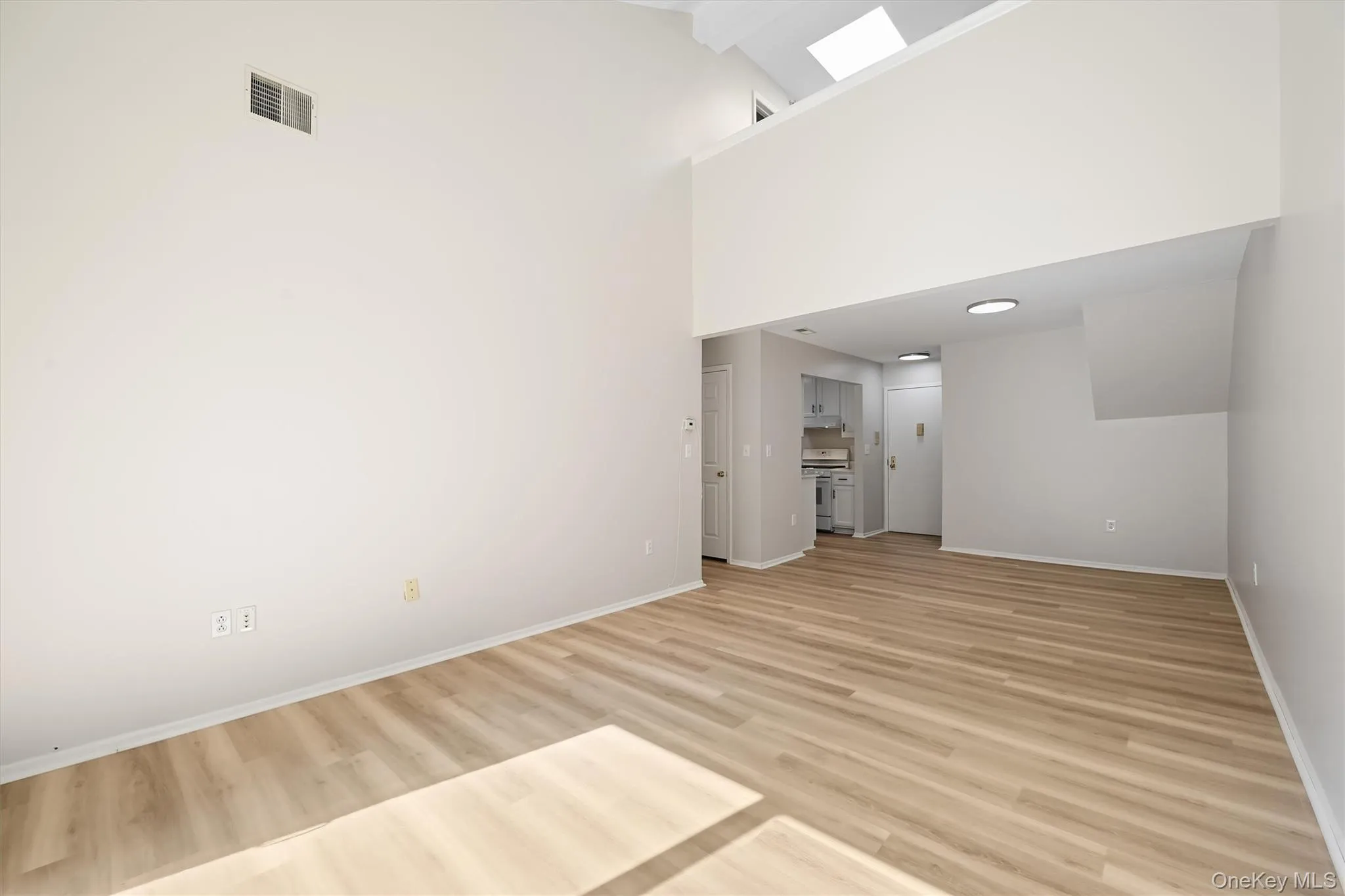 10-12 Chestnut Street, Ramapo, NY, 2 Bedroom Bedrooms, 9 Room Rooms,2 BathroomBathrooms,Residential Lease,For Rent,Chestnut,0,1060891 10-12 Chestnut Street, Ramapo, NY, 2 Bedroom Bedrooms, 9 Room Rooms,2 BathroomBathrooms,Residential Lease,For Rent,Chestnut,0,1060891