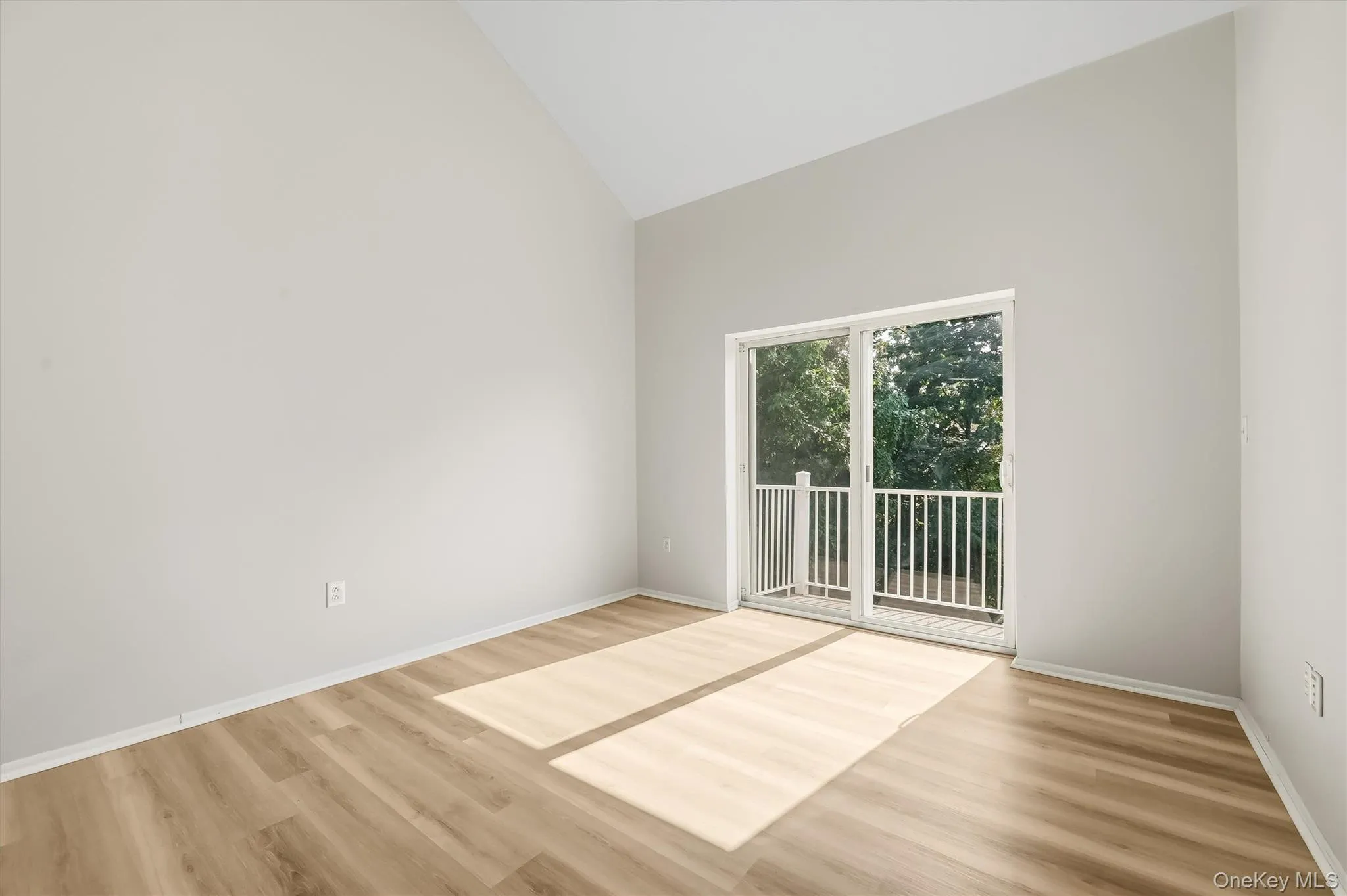 10-12 Chestnut Street, Ramapo, NY, 2 Bedroom Bedrooms, 9 Room Rooms,2 BathroomBathrooms,Residential Lease,For Rent,Chestnut,0,1060891 10-12 Chestnut Street, Ramapo, NY, 2 Bedroom Bedrooms, 9 Room Rooms,2 BathroomBathrooms,Residential Lease,For Rent,Chestnut,0,1060891