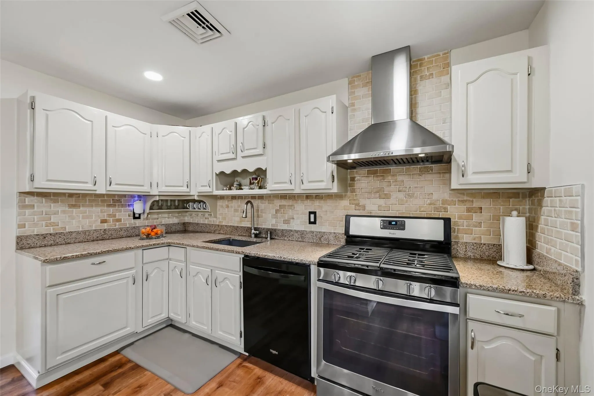43 Capt Shankey Drive, Haverstraw, NY, 4 Bedrooms Bedrooms, 8 Rooms Rooms,2 BathroomsBathrooms,Residential,For Rent,Capt Shankey,0,1060896 43 Capt Shankey Drive, Haverstraw, NY, 4 Bedrooms Bedrooms, 8 Rooms Rooms,2 BathroomsBathrooms,Residential,For Rent,Capt Shankey,0,1060896