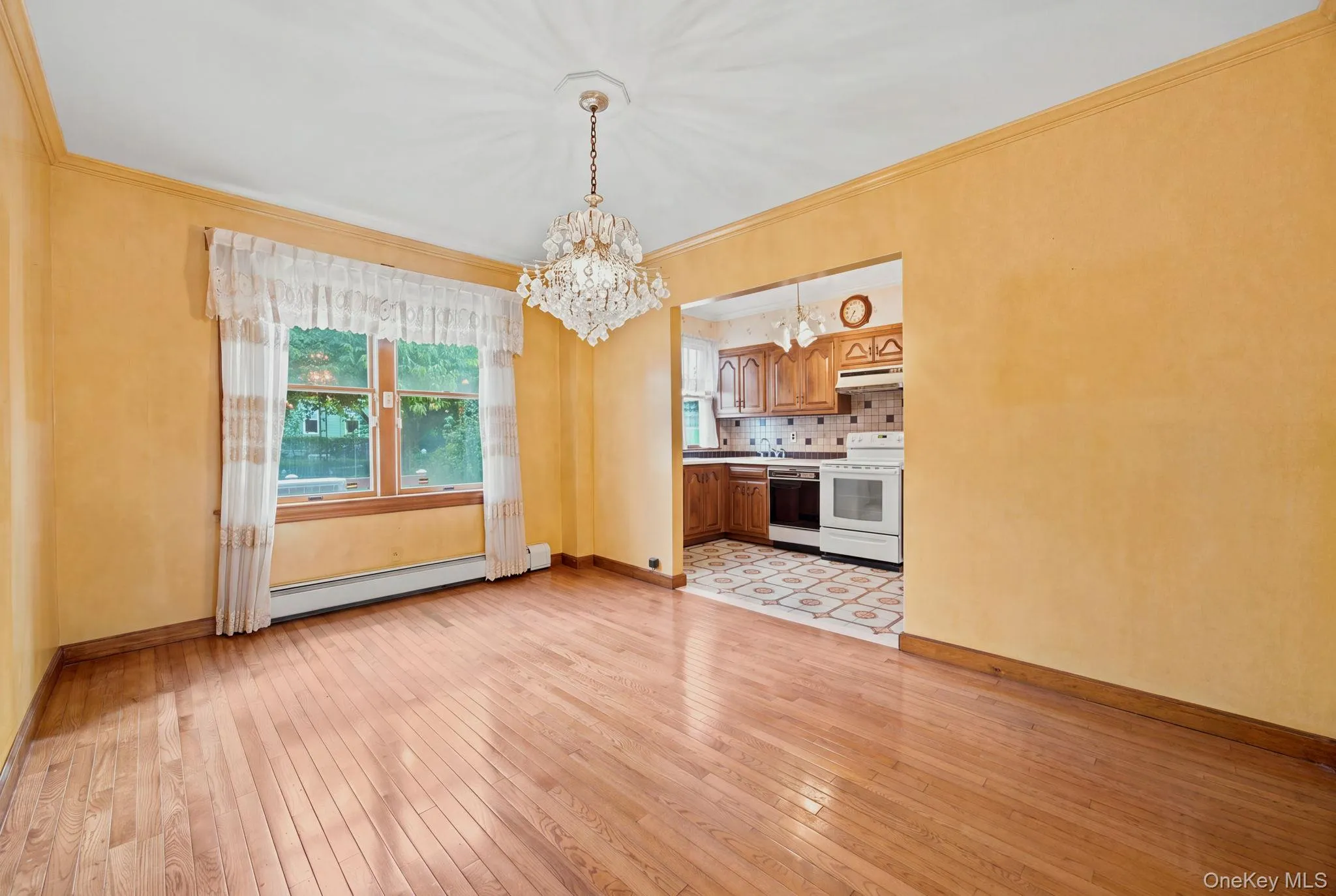 2359 36th Street, New York, NY, 3 Bedrooms Bedrooms, 8 Rooms Rooms,2 BathroomsBathrooms,Residential,For Rent,36th,0,1060898 2359 36th Street, New York, NY, 3 Bedrooms Bedrooms, 8 Rooms Rooms,2 BathroomsBathrooms,Residential,For Rent,36th,0,1060898