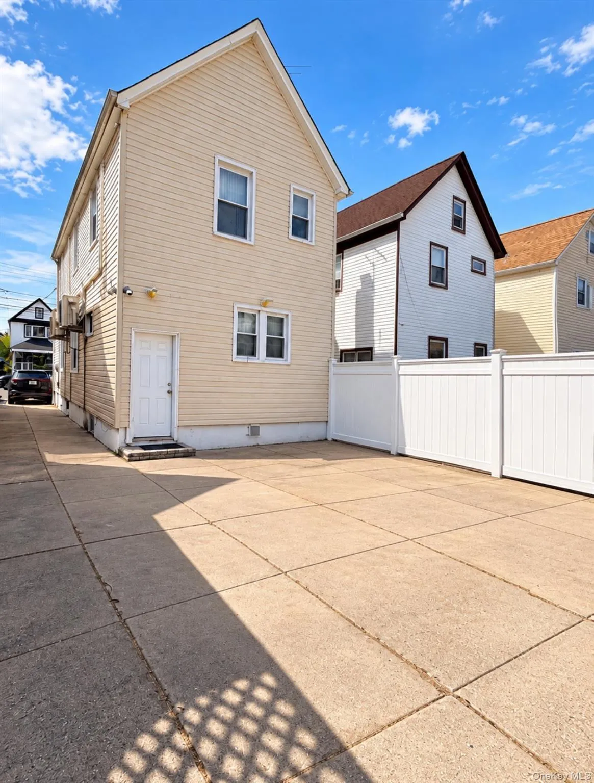 10935 132nd Street, New York, NY, 3 Bedrooms Bedrooms, 11 Rooms Rooms,2 BathroomsBathrooms,Residential,For Rent,132nd,0,1060907 10935 132nd Street, New York, NY, 3 Bedrooms Bedrooms, 11 Rooms Rooms,2 BathroomsBathrooms,Residential,For Rent,132nd,0,1060907