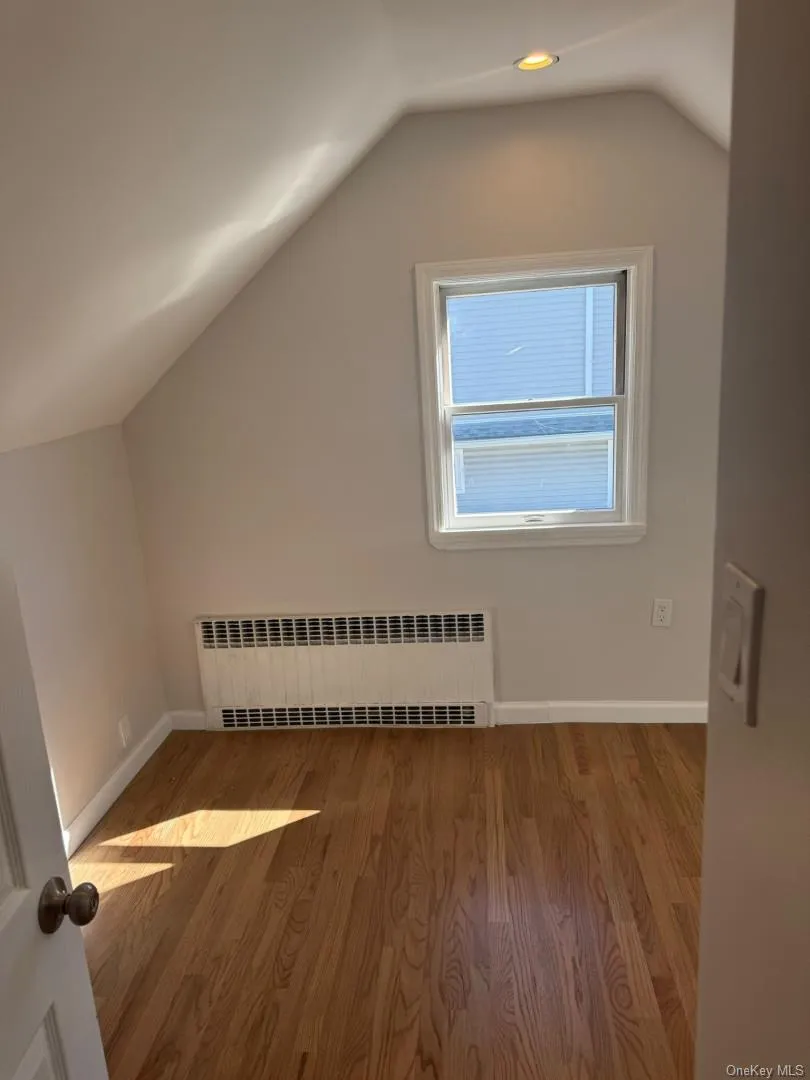51 Tameling Avenue, Babylon, NY, 5 Bedrooms Bedrooms, 11 Rooms Rooms,2 BathroomsBathrooms,Residential,For Rent,Tameling,0,1060910 51 Tameling Avenue, Babylon, NY, 5 Bedrooms Bedrooms, 11 Rooms Rooms,2 BathroomsBathrooms,Residential,For Rent,Tameling,0,1060910