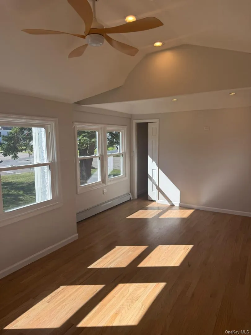 51 Tameling Avenue, Babylon, NY, 5 Bedrooms Bedrooms, 11 Rooms Rooms,2 BathroomsBathrooms,Residential,For Rent,Tameling,0,1060910 51 Tameling Avenue, Babylon, NY, 5 Bedrooms Bedrooms, 11 Rooms Rooms,2 BathroomsBathrooms,Residential,For Rent,Tameling,0,1060910