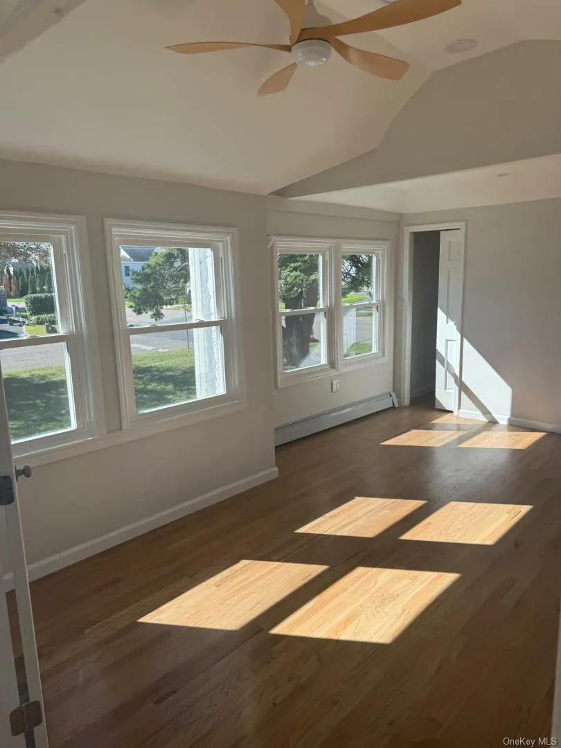 51 Tameling Avenue, Babylon, NY, 5 Bedrooms Bedrooms, 11 Rooms Rooms,2 BathroomsBathrooms,Residential,For Rent,Tameling,0,1060910 51 Tameling Avenue, Babylon, NY, 5 Bedrooms Bedrooms, 11 Rooms Rooms,2 BathroomsBathrooms,Residential,For Rent,Tameling,0,1060910