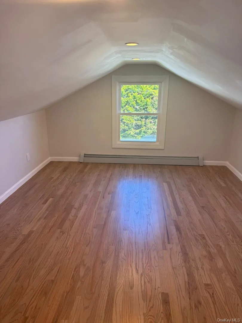 51 Tameling Avenue, Babylon, NY, 5 Bedrooms Bedrooms, 11 Rooms Rooms,2 BathroomsBathrooms,Residential,For Rent,Tameling,0,1060910 51 Tameling Avenue, Babylon, NY, 5 Bedrooms Bedrooms, 11 Rooms Rooms,2 BathroomsBathrooms,Residential,For Rent,Tameling,0,1060910