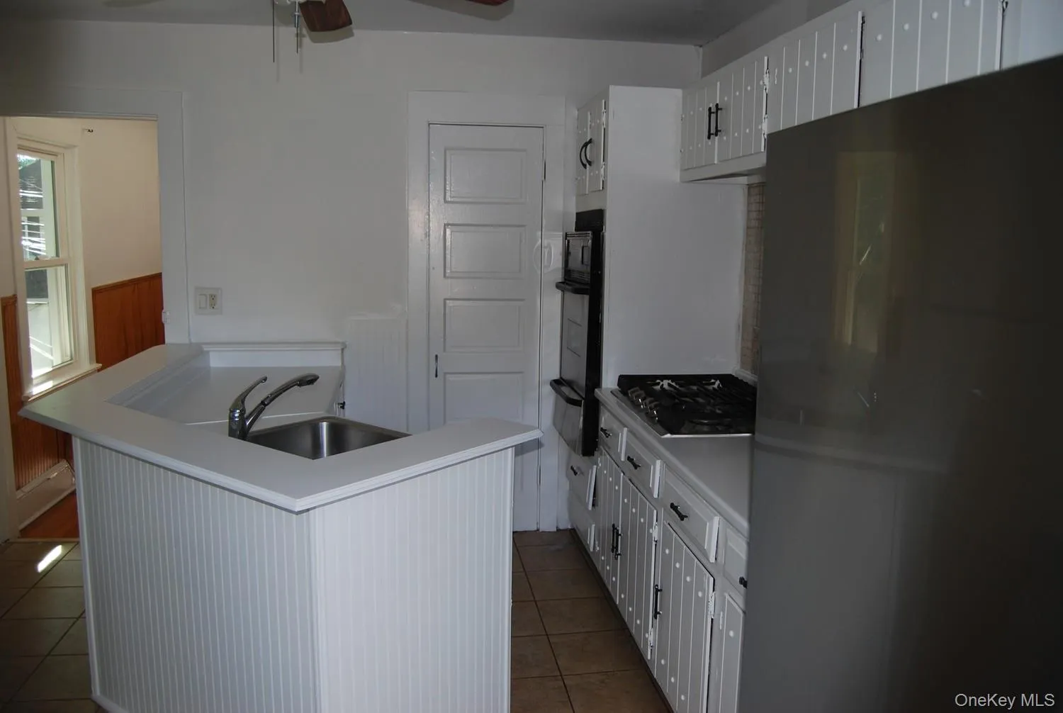 62 Cross Street, Oyster Bay, NY, 1 Bedroom Bedrooms, 3 Room Rooms,1 BathroomBathrooms,Residential Lease,For Rent,Cross,0,1060913 62 Cross Street, Oyster Bay, NY, 1 Bedroom Bedrooms, 3 Room Rooms,1 BathroomBathrooms,Residential Lease,For Rent,Cross,0,1060913
