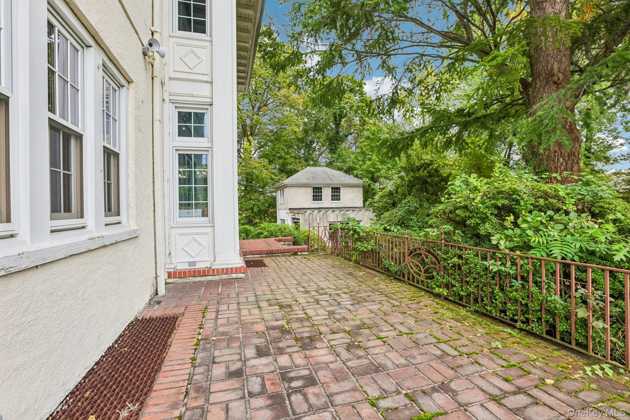 131 Esplanade, Mount Vernon, NY, 6 Bedrooms Bedrooms, 12 Rooms Rooms,5 BathroomsBathrooms,Residential,For Rent,Esplanade,0,1060917 131 Esplanade, Mount Vernon, NY, 6 Bedrooms Bedrooms, 12 Rooms Rooms,5 BathroomsBathrooms,Residential,For Rent,Esplanade,0,1060917