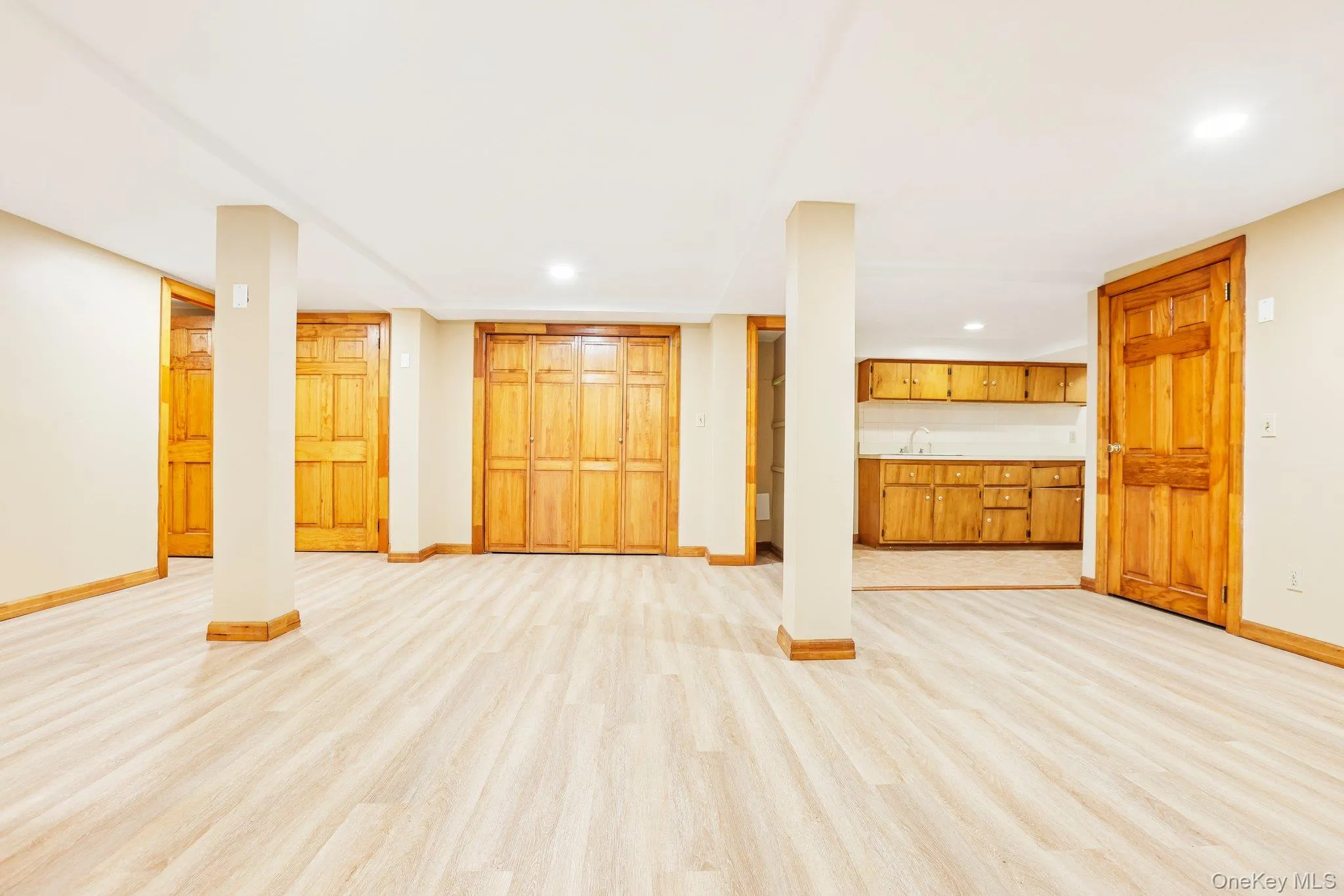 131 Esplanade, Mount Vernon, NY, 6 Bedrooms Bedrooms, 12 Rooms Rooms,5 BathroomsBathrooms,Residential,For Rent,Esplanade,0,1060917 131 Esplanade, Mount Vernon, NY, 6 Bedrooms Bedrooms, 12 Rooms Rooms,5 BathroomsBathrooms,Residential,For Rent,Esplanade,0,1060917