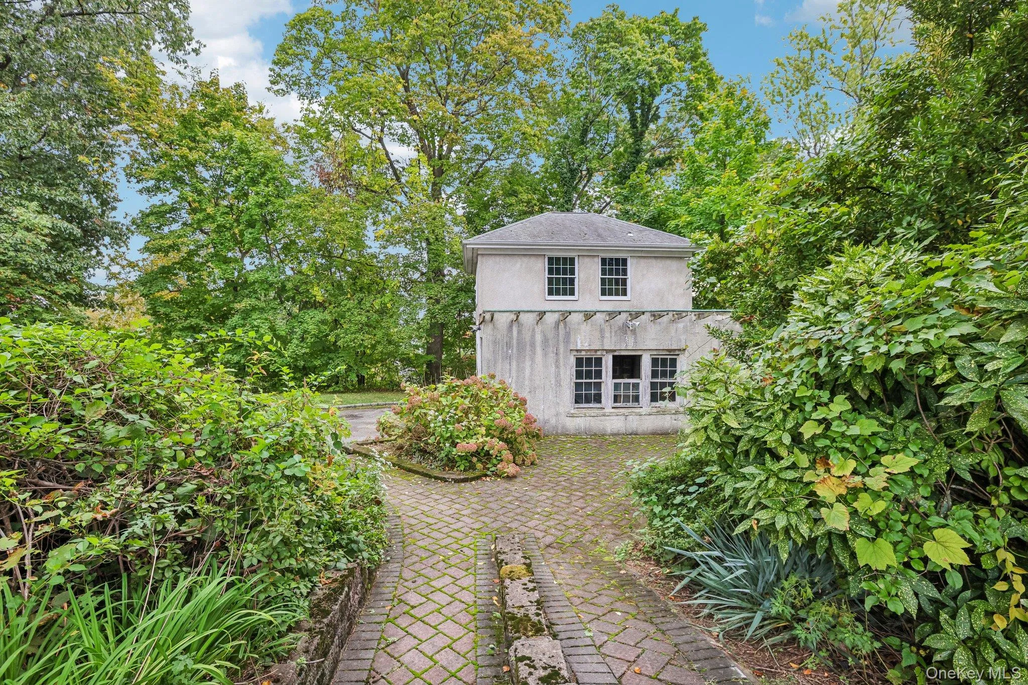 131 Esplanade, Mount Vernon, NY, 6 Bedrooms Bedrooms, 12 Rooms Rooms,5 BathroomsBathrooms,Residential,For Rent,Esplanade,0,1060917 131 Esplanade, Mount Vernon, NY, 6 Bedrooms Bedrooms, 12 Rooms Rooms,5 BathroomsBathrooms,Residential,For Rent,Esplanade,0,1060917