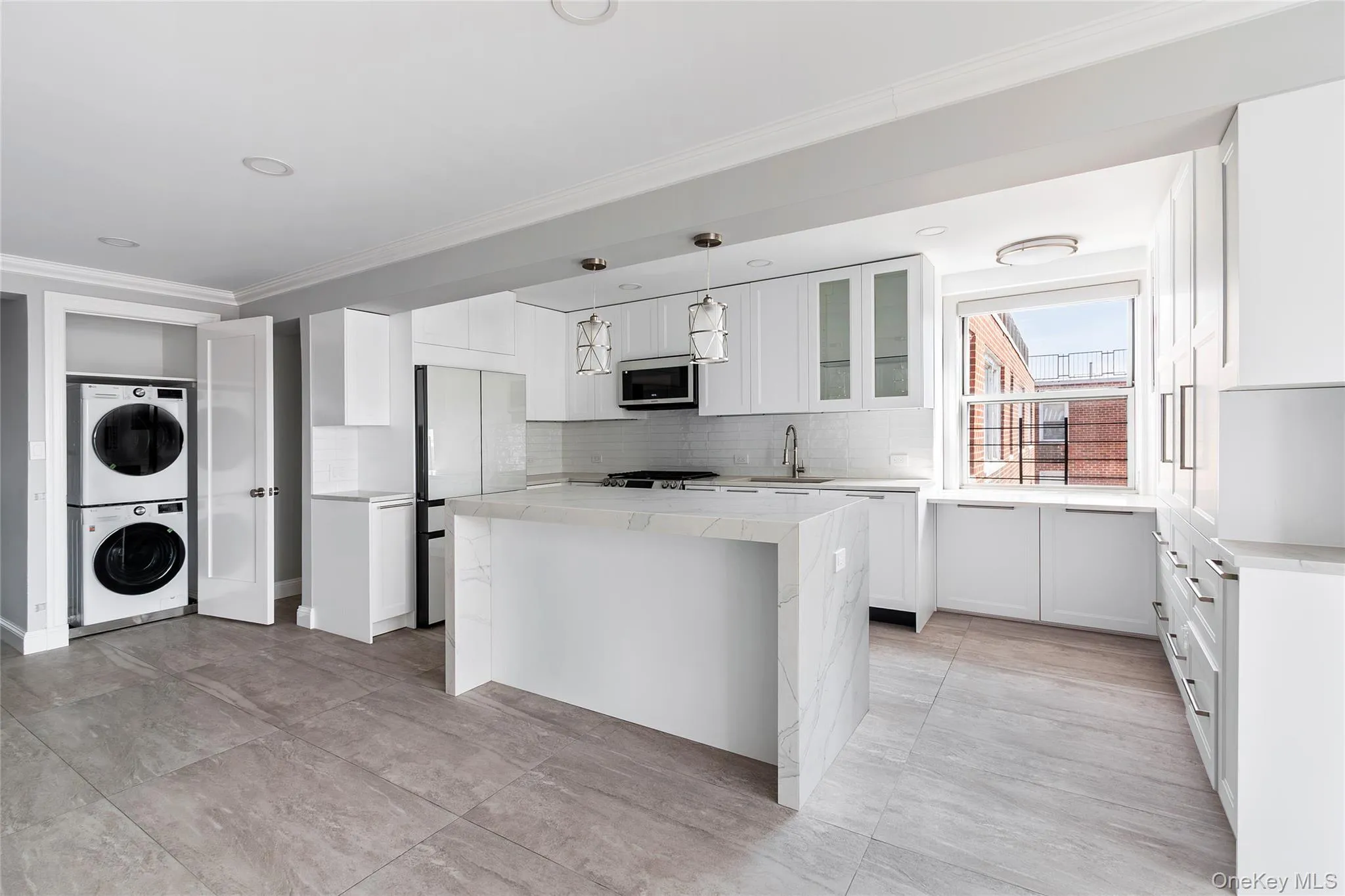 3755 Henry Hudson Parkway, New York, NY, 3 Bedrooms Bedrooms, 6 Rooms Rooms,2 BathroomsBathrooms,Residential,For Rent,Henry Hudson,0,1060926 3755 Henry Hudson Parkway, New York, NY, 3 Bedrooms Bedrooms, 6 Rooms Rooms,2 BathroomsBathrooms,Residential,For Rent,Henry Hudson,0,1060926