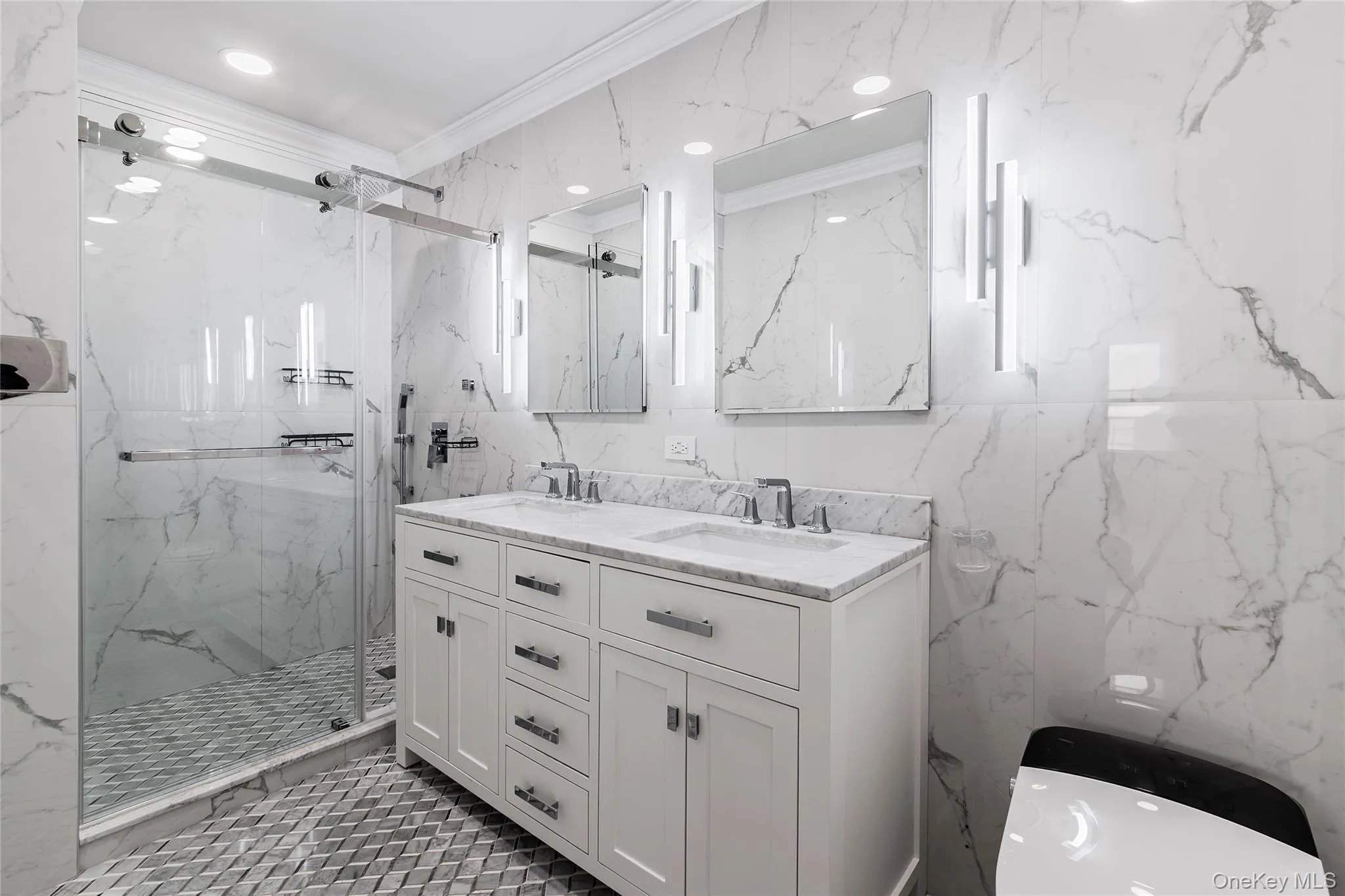 3755 Henry Hudson Parkway, New York, NY, 3 Bedrooms Bedrooms, 6 Rooms Rooms,2 BathroomsBathrooms,Residential,For Rent,Henry Hudson,0,1060926 3755 Henry Hudson Parkway, New York, NY, 3 Bedrooms Bedrooms, 6 Rooms Rooms,2 BathroomsBathrooms,Residential,For Rent,Henry Hudson,0,1060926