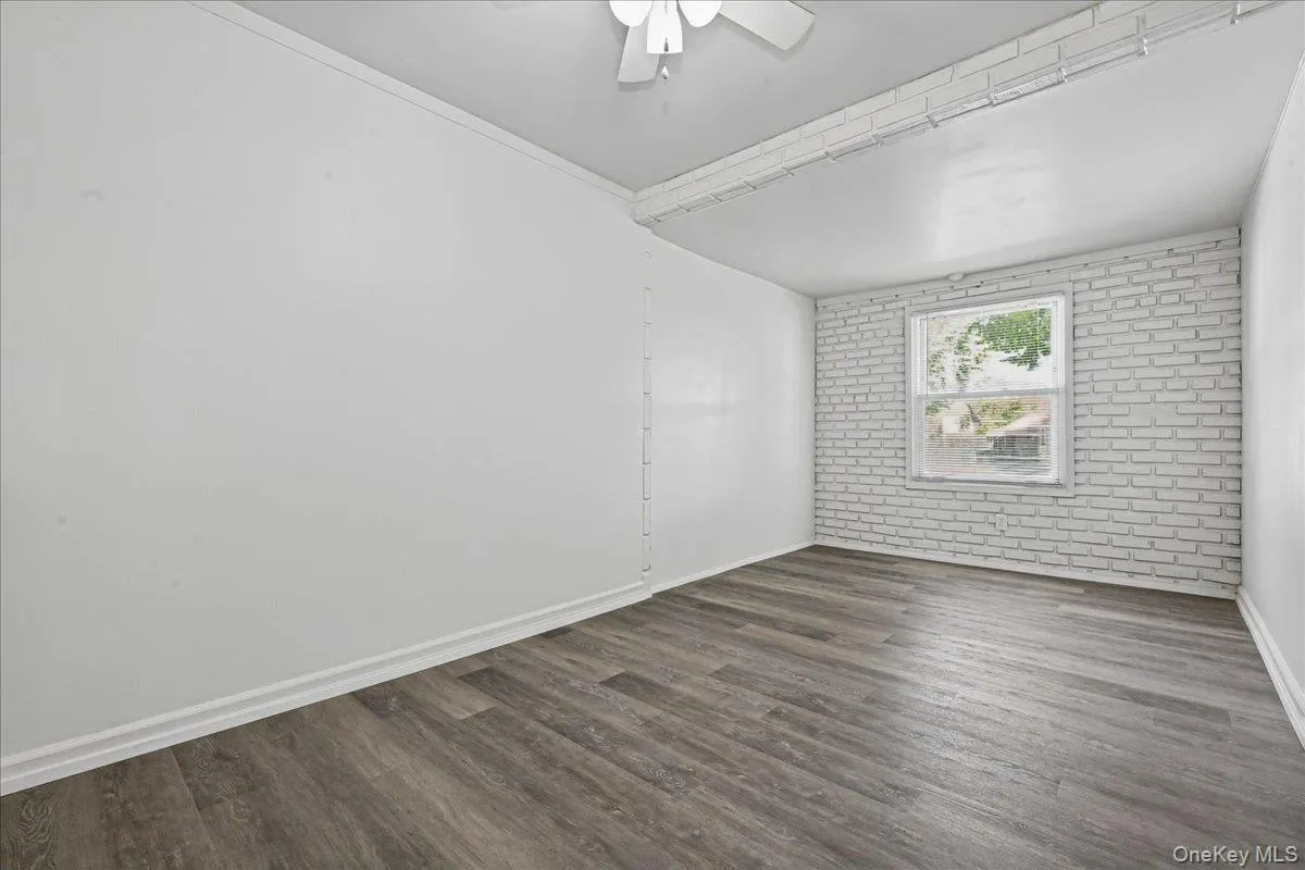 179-12 145th Road, New York, NY, 3 Bedrooms Bedrooms, 6 Rooms Rooms,2 BathroomsBathrooms,Residential,For Rent,145th,0,1060928 179-12 145th Road, New York, NY, 3 Bedrooms Bedrooms, 6 Rooms Rooms,2 BathroomsBathrooms,Residential,For Rent,145th,0,1060928