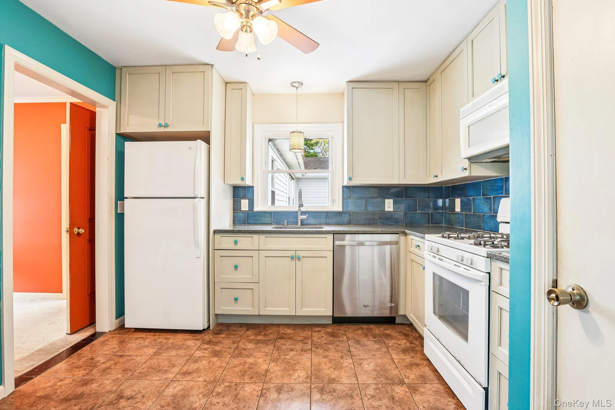 7 Albro Lane, White Plains, NY, 4 Bedrooms Bedrooms, 10 Rooms Rooms,3 BathroomsBathrooms,Residential,For Rent,Albro,0,1060931 7 Albro Lane, White Plains, NY, 4 Bedrooms Bedrooms, 10 Rooms Rooms,3 BathroomsBathrooms,Residential,For Rent,Albro,0,1060931