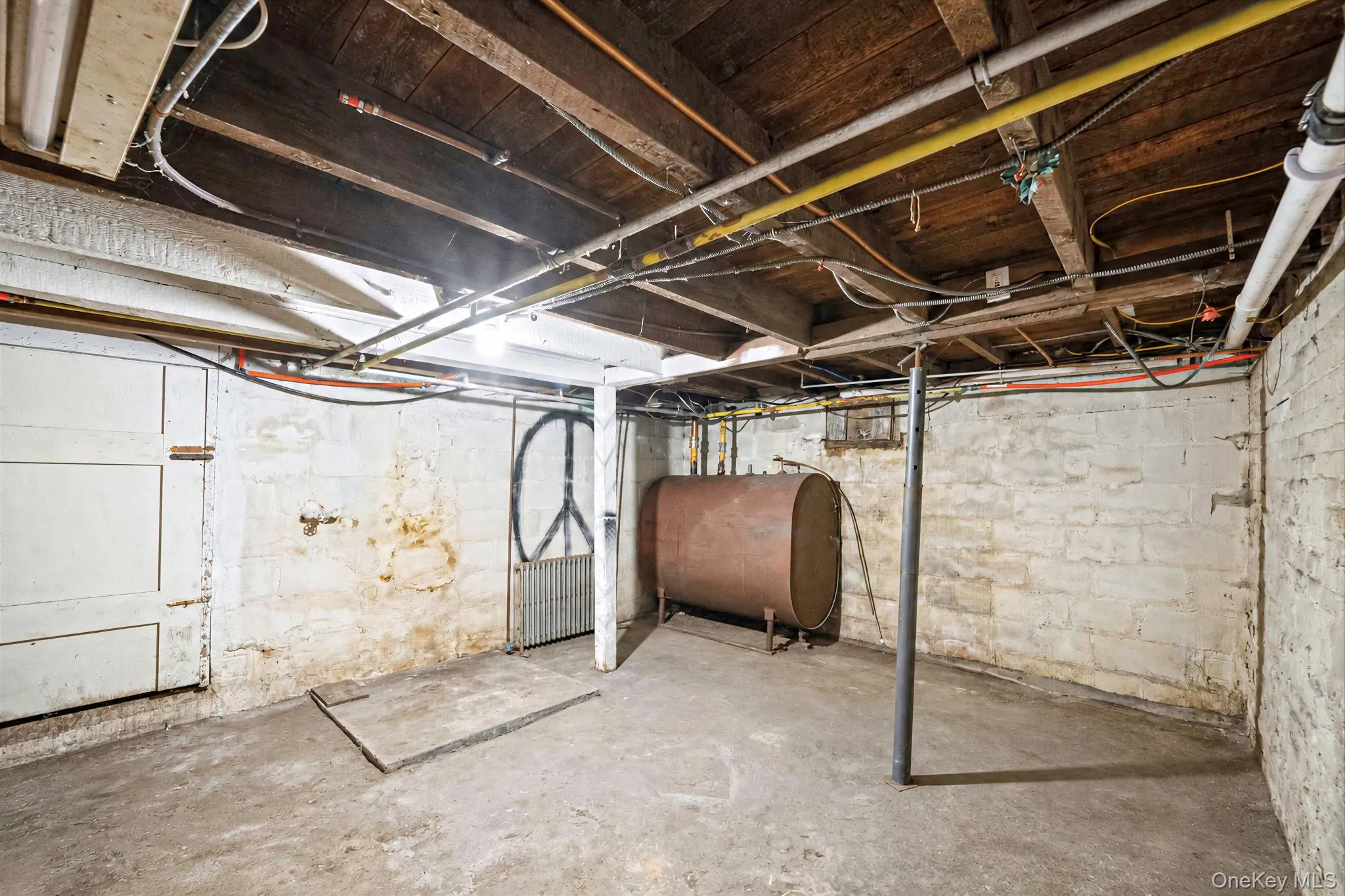 52 Coles Street, Glen Cove, NY, 3 Bedrooms Bedrooms, 7 Rooms Rooms,1 BathroomBathrooms,Residential,For Rent,Coles,0,1060933 52 Coles Street, Glen Cove, NY, 3 Bedrooms Bedrooms, 7 Rooms Rooms,1 BathroomBathrooms,Residential,For Rent,Coles,0,1060933