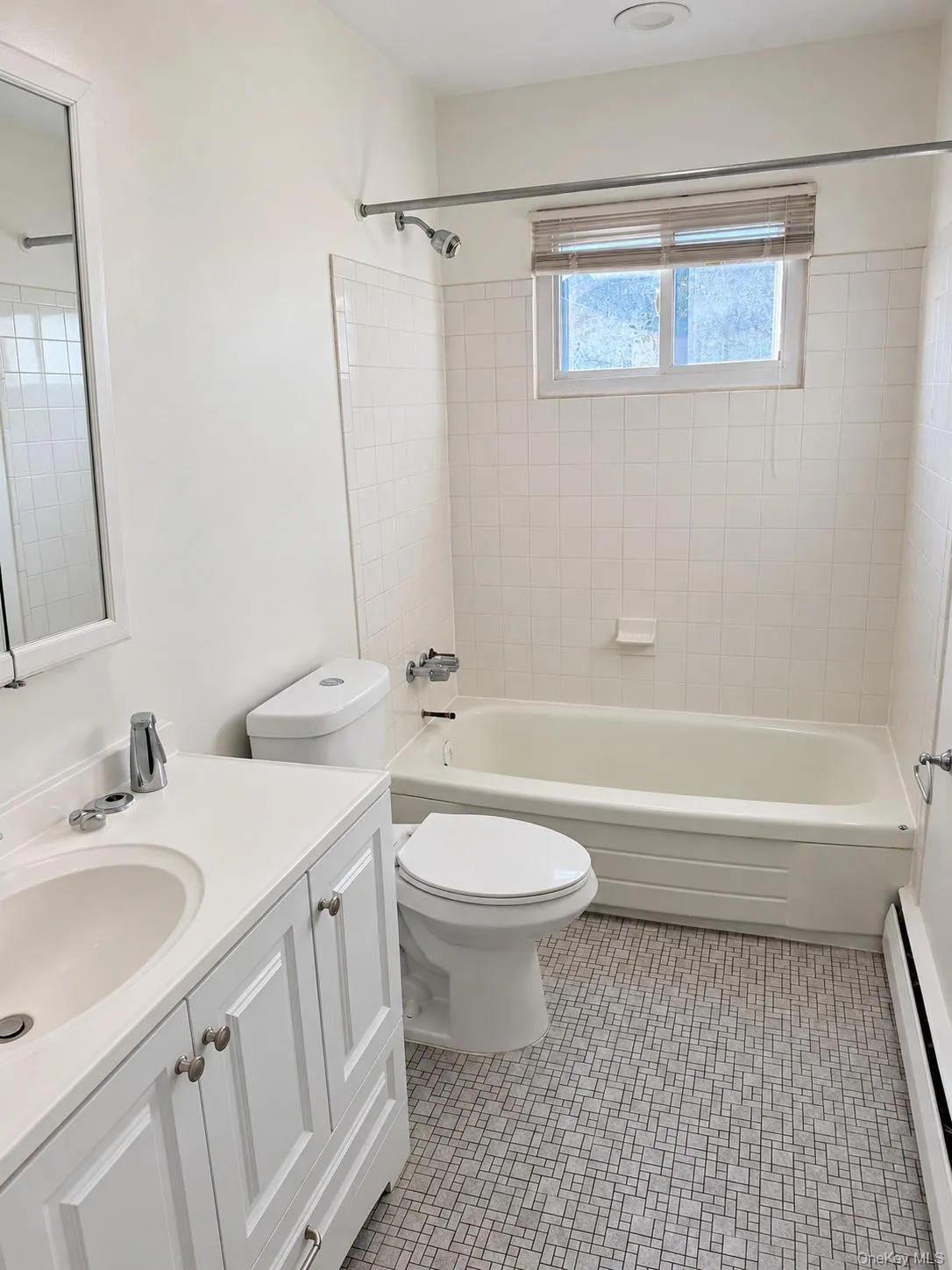 94 Union Avenue, Babylon, NY, 3 Bedroom Bedrooms, 5 Room Rooms,2 BathroomBathrooms,Residential Lease,For Rent,Union,0,1060940 94 Union Avenue, Babylon, NY, 3 Bedroom Bedrooms, 5 Room Rooms,2 BathroomBathrooms,Residential Lease,For Rent,Union,0,1060940