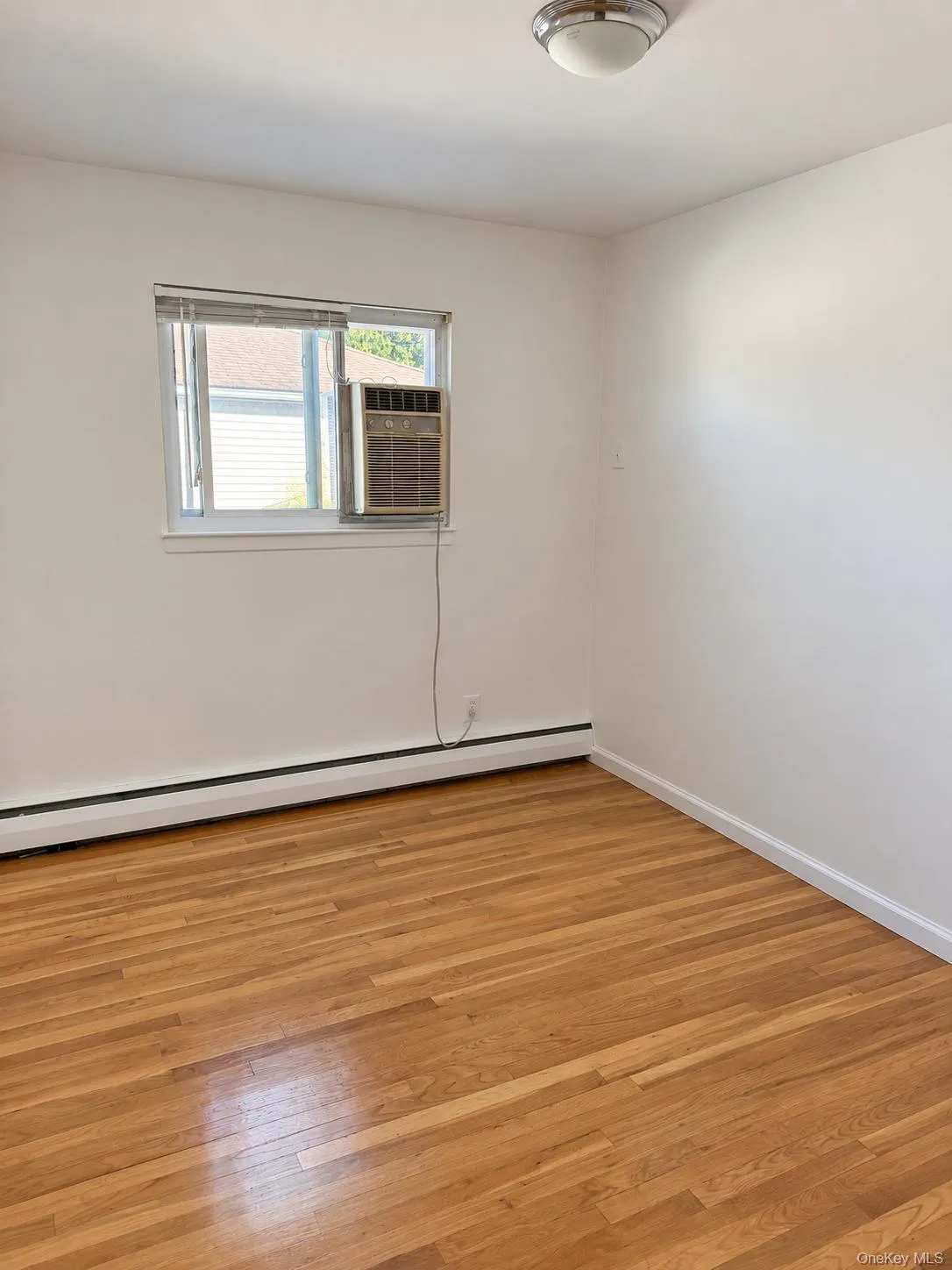 94 Union Avenue, Babylon, NY, 3 Bedroom Bedrooms, 5 Room Rooms,2 BathroomBathrooms,Residential Lease,For Rent,Union,0,1060940 94 Union Avenue, Babylon, NY, 3 Bedroom Bedrooms, 5 Room Rooms,2 BathroomBathrooms,Residential Lease,For Rent,Union,0,1060940