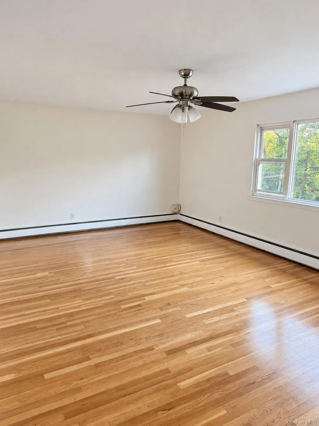 94 Union Avenue, Babylon, NY, 3 Bedroom Bedrooms, 5 Room Rooms,2 BathroomBathrooms,Residential Lease,For Rent,Union,0,1060940 94 Union Avenue, Babylon, NY, 3 Bedroom Bedrooms, 5 Room Rooms,2 BathroomBathrooms,Residential Lease,For Rent,Union,0,1060940