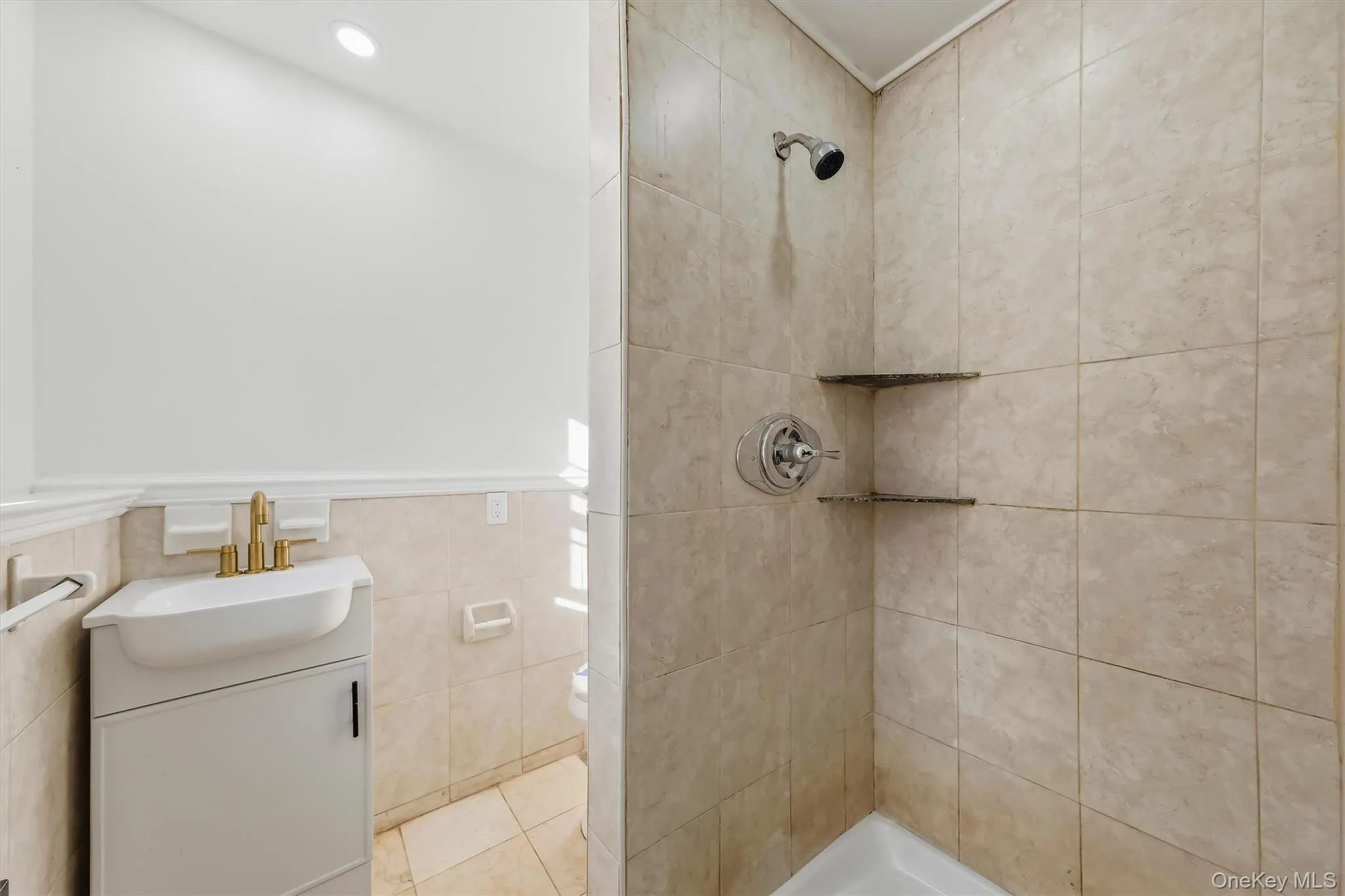 Second Bathroom Second Bathroom