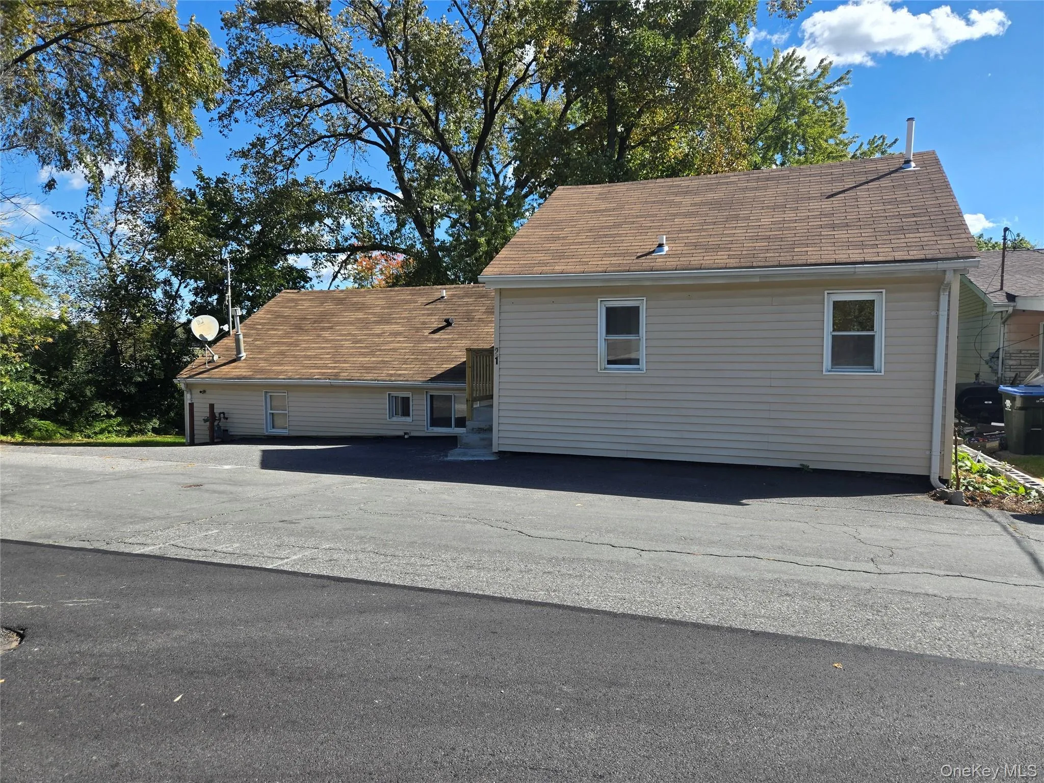 21 Fair Avenue, Wallkill, NY, 2 Bedrooms Bedrooms, 5 Rooms Rooms,2 BathroomsBathrooms,Residential,For Rent,Fair,0,1060943 21 Fair Avenue, Wallkill, NY, 2 Bedrooms Bedrooms, 5 Rooms Rooms,2 BathroomsBathrooms,Residential,For Rent,Fair,0,1060943