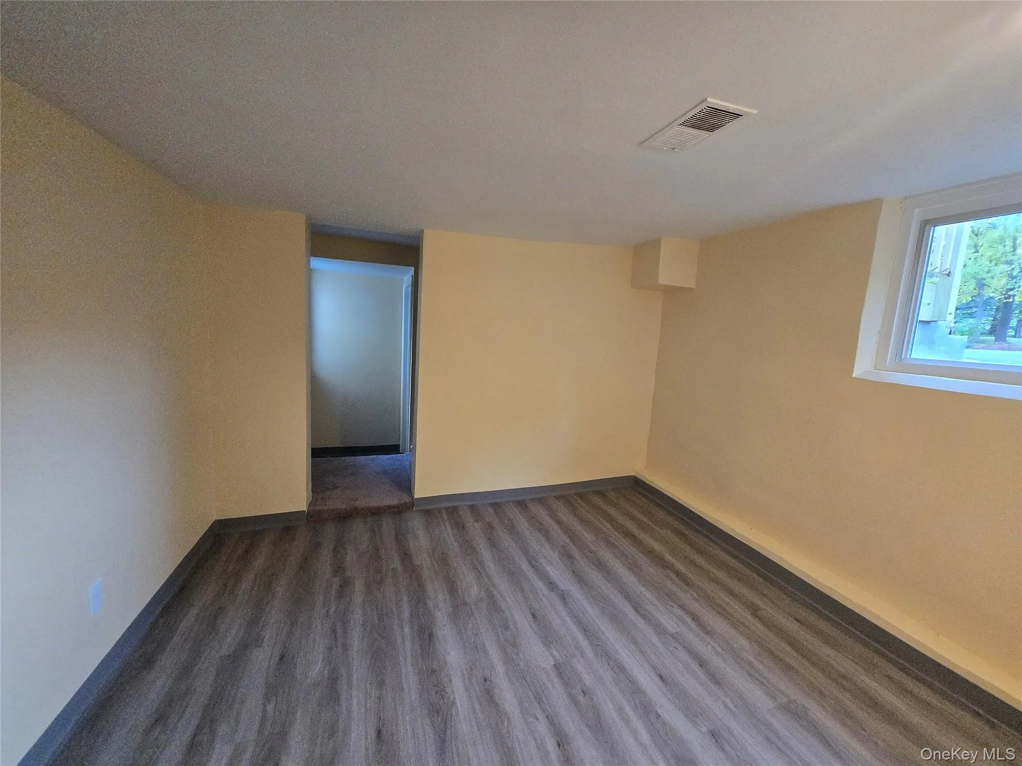 21 Fair Avenue, Wallkill, NY, 2 Bedrooms Bedrooms, 5 Rooms Rooms,2 BathroomsBathrooms,Residential,For Rent,Fair,0,1060943 21 Fair Avenue, Wallkill, NY, 2 Bedrooms Bedrooms, 5 Rooms Rooms,2 BathroomsBathrooms,Residential,For Rent,Fair,0,1060943