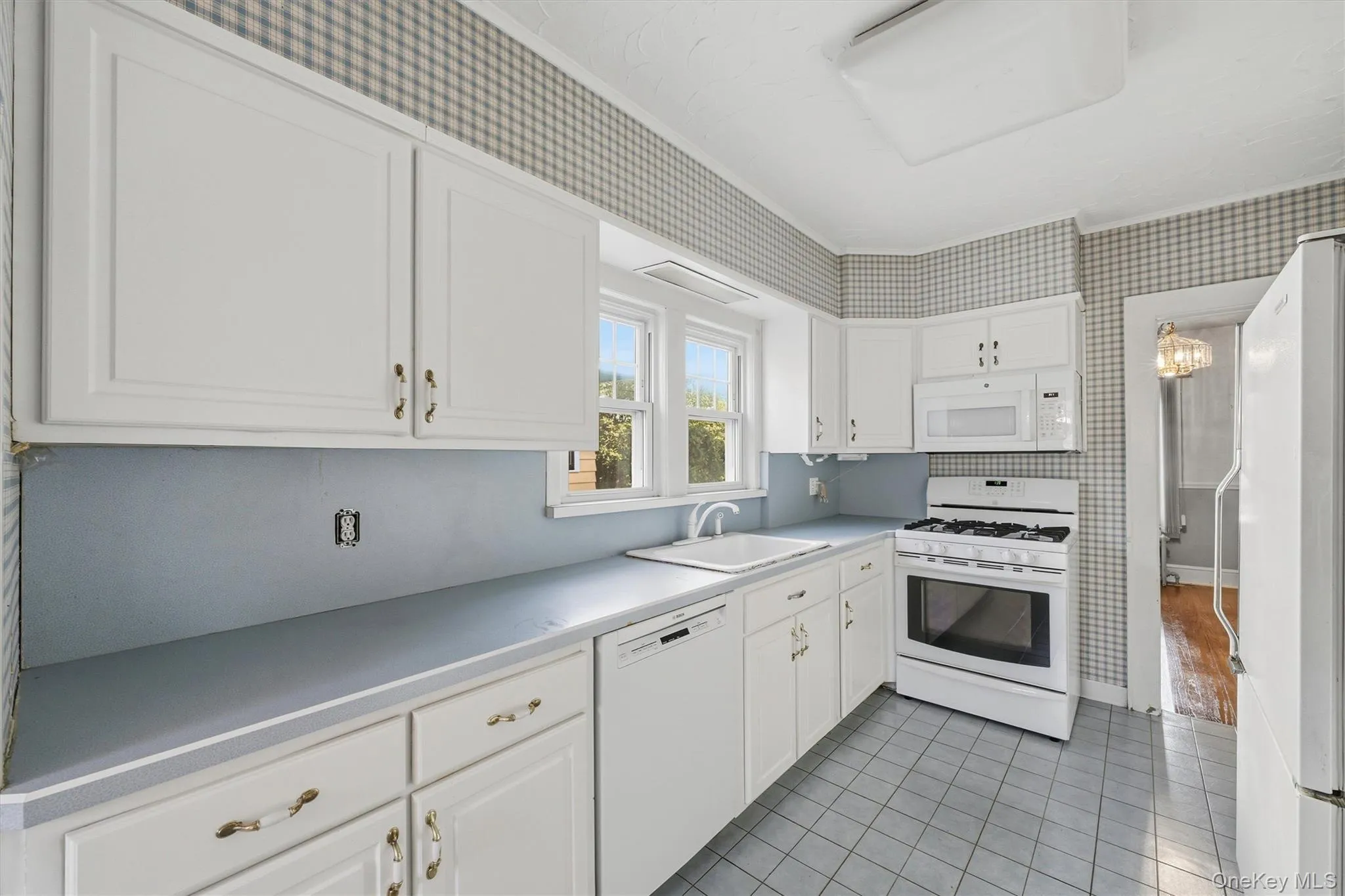 24 Seneca Road, Ossining, NY, 3 Bedrooms Bedrooms, 10 Rooms Rooms,1 BathroomBathrooms,Residential,For Rent,Seneca,0,1060945 24 Seneca Road, Ossining, NY, 3 Bedrooms Bedrooms, 10 Rooms Rooms,1 BathroomBathrooms,Residential,For Rent,Seneca,0,1060945