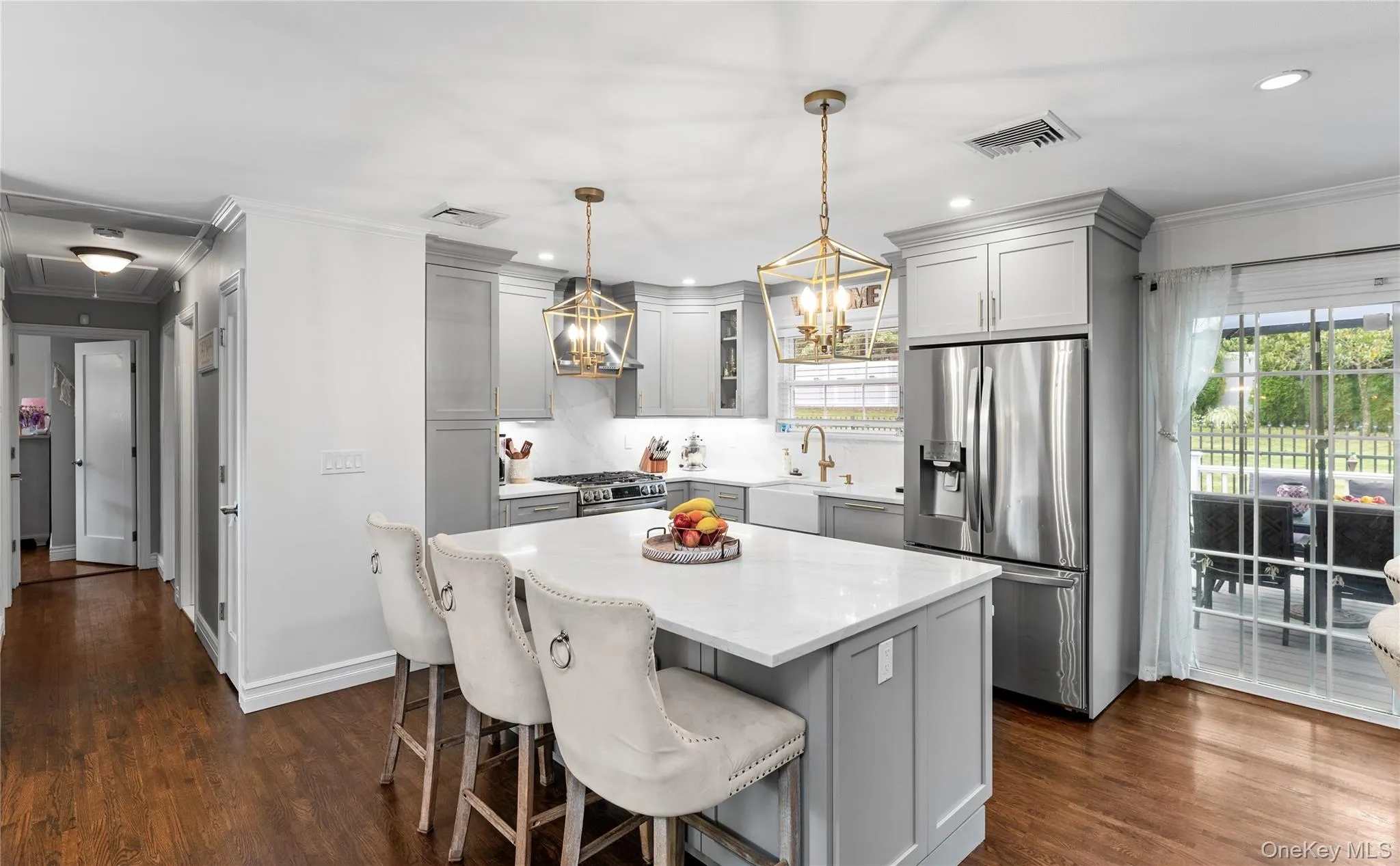 34 East Street, Clarkstown, NY, 4 Bedrooms Bedrooms, 9 Rooms Rooms,2 BathroomsBathrooms,Residential,For Rent,East,0,1060947 34 East Street, Clarkstown, NY, 4 Bedrooms Bedrooms, 9 Rooms Rooms,2 BathroomsBathrooms,Residential,For Rent,East,0,1060947