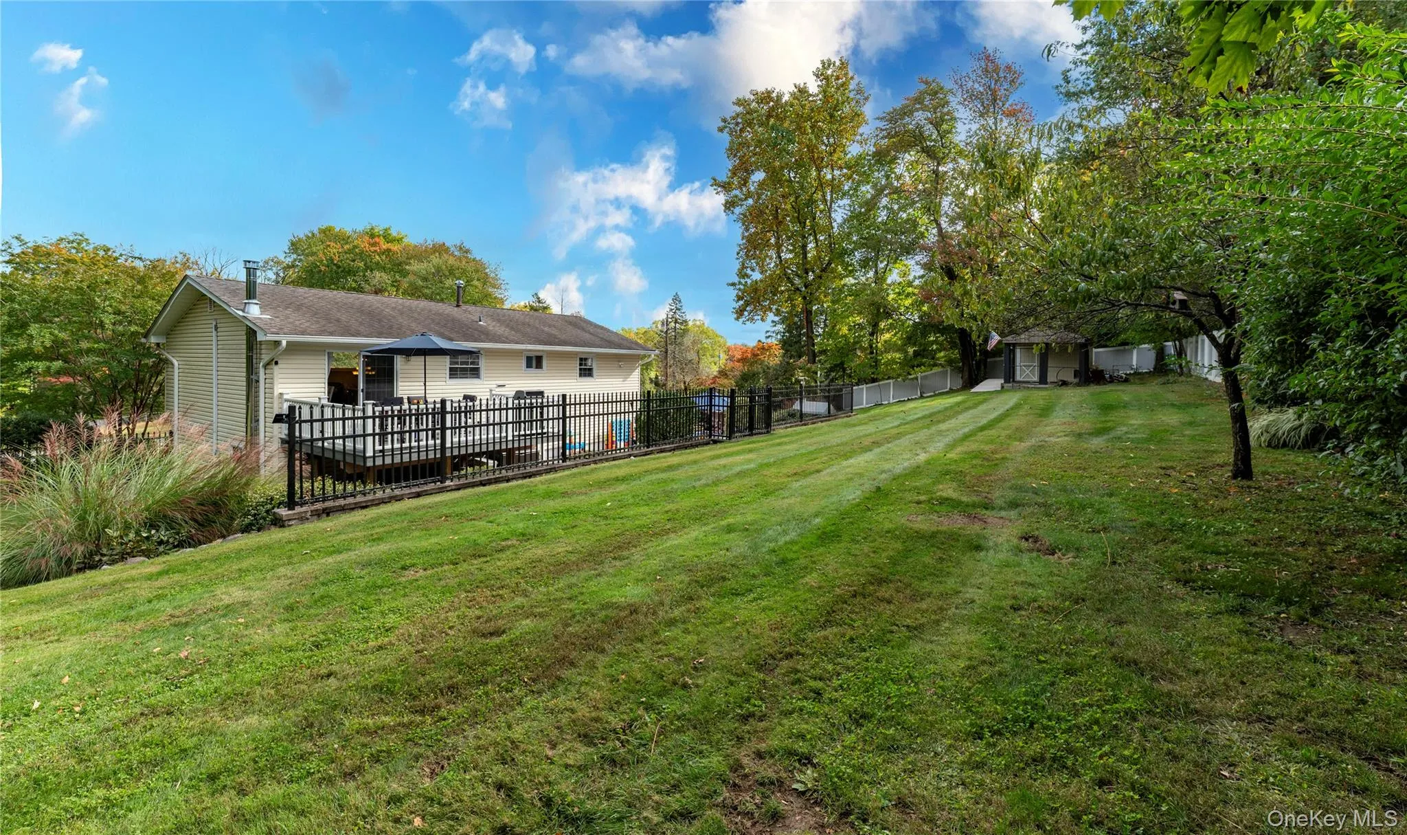 34 East Street, Clarkstown, NY, 4 Bedrooms Bedrooms, 9 Rooms Rooms,2 BathroomsBathrooms,Residential,For Rent,East,0,1060947 34 East Street, Clarkstown, NY, 4 Bedrooms Bedrooms, 9 Rooms Rooms,2 BathroomsBathrooms,Residential,For Rent,East,0,1060947