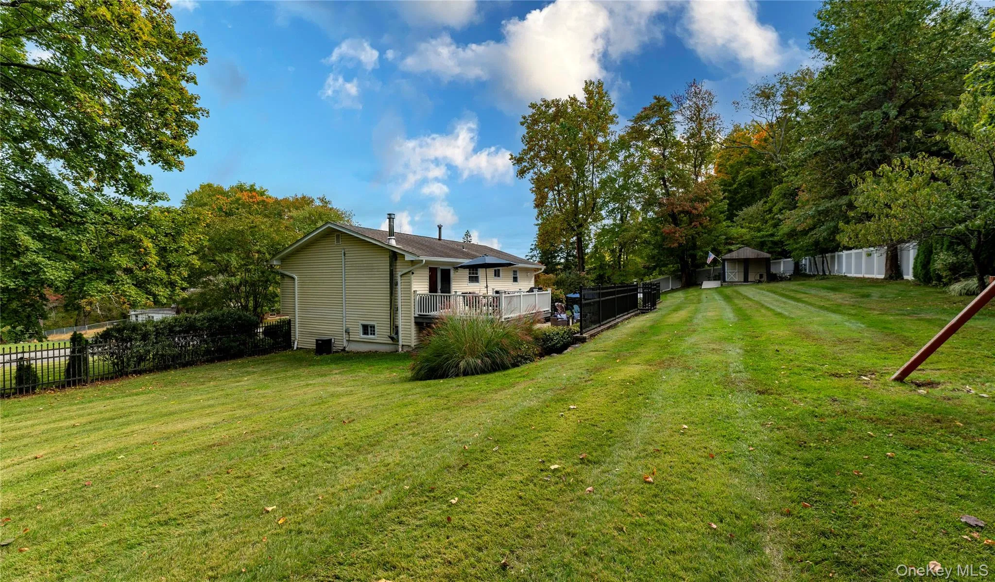 34 East Street, Clarkstown, NY, 4 Bedrooms Bedrooms, 9 Rooms Rooms,2 BathroomsBathrooms,Residential,For Rent,East,0,1060947 34 East Street, Clarkstown, NY, 4 Bedrooms Bedrooms, 9 Rooms Rooms,2 BathroomsBathrooms,Residential,For Rent,East,0,1060947