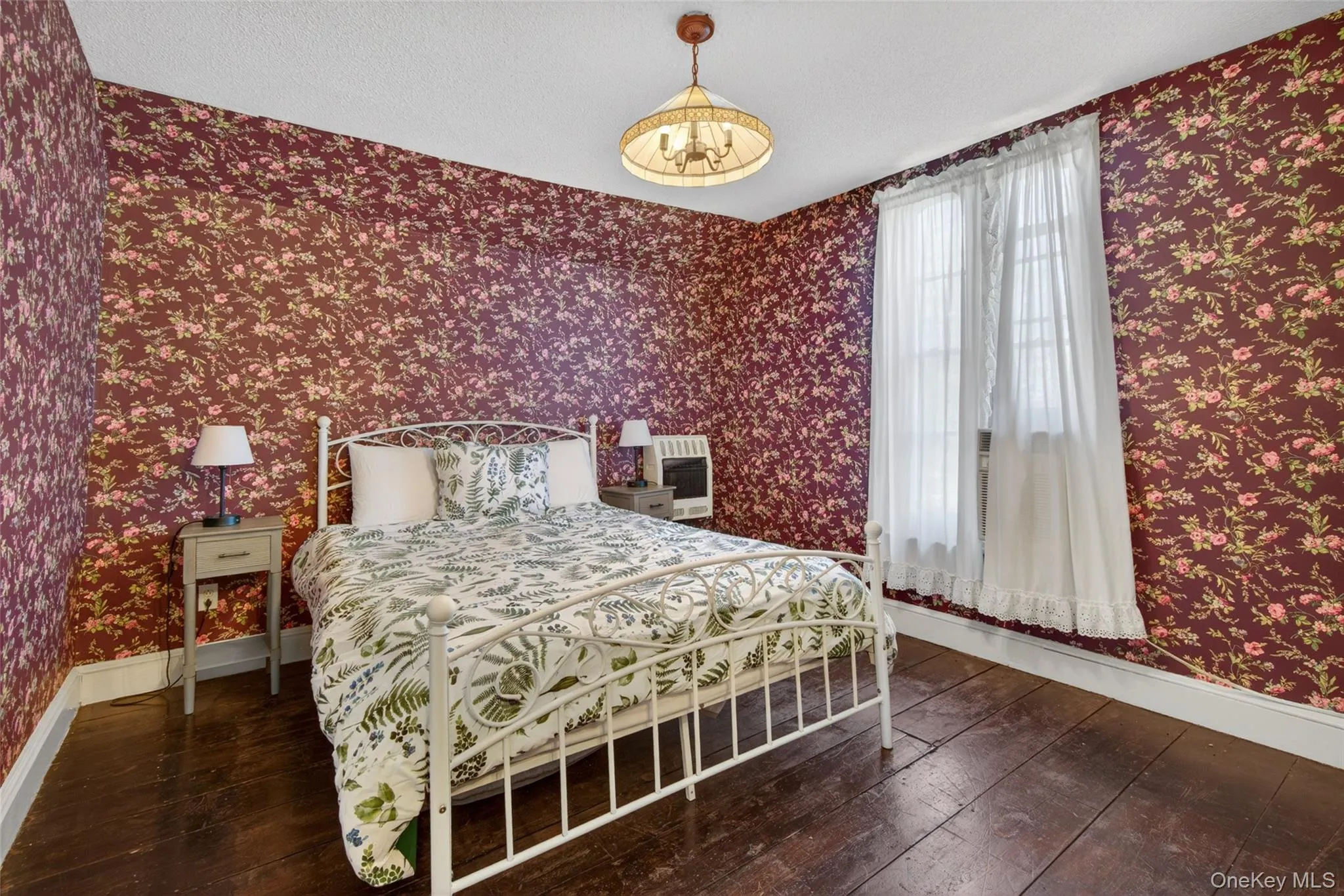 19 High Street, Chester Town, NY, 7 Bedrooms Bedrooms, 14 Rooms Rooms,4 BathroomsBathrooms,Residential Lease,For Rent,High,0,1060955 19 High Street, Chester Town, NY, 7 Bedrooms Bedrooms, 14 Rooms Rooms,4 BathroomsBathrooms,Residential Lease,For Rent,High,0,1060955
