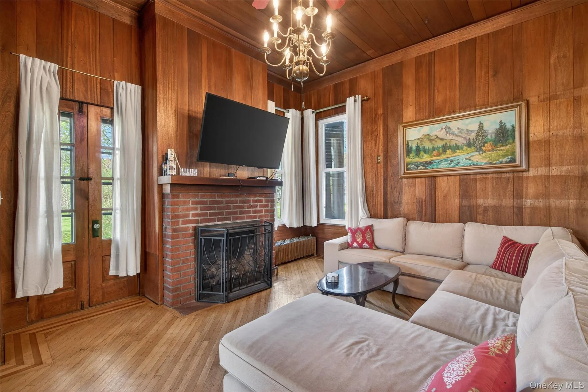19 High Street, Chester Town, NY, 7 Bedrooms Bedrooms, 14 Rooms Rooms,4 BathroomsBathrooms,Residential Lease,For Rent,High,0,1060955 19 High Street, Chester Town, NY, 7 Bedrooms Bedrooms, 14 Rooms Rooms,4 BathroomsBathrooms,Residential Lease,For Rent,High,0,1060955