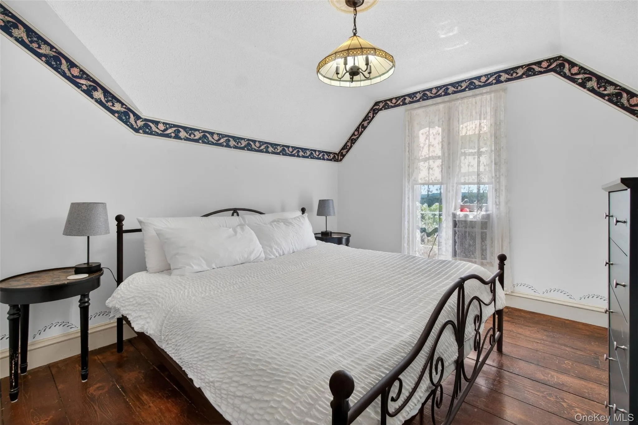 19 High Street, Chester Town, NY, 7 Bedrooms Bedrooms, 14 Rooms Rooms,4 BathroomsBathrooms,Residential Lease,For Rent,High,0,1060955 19 High Street, Chester Town, NY, 7 Bedrooms Bedrooms, 14 Rooms Rooms,4 BathroomsBathrooms,Residential Lease,For Rent,High,0,1060955