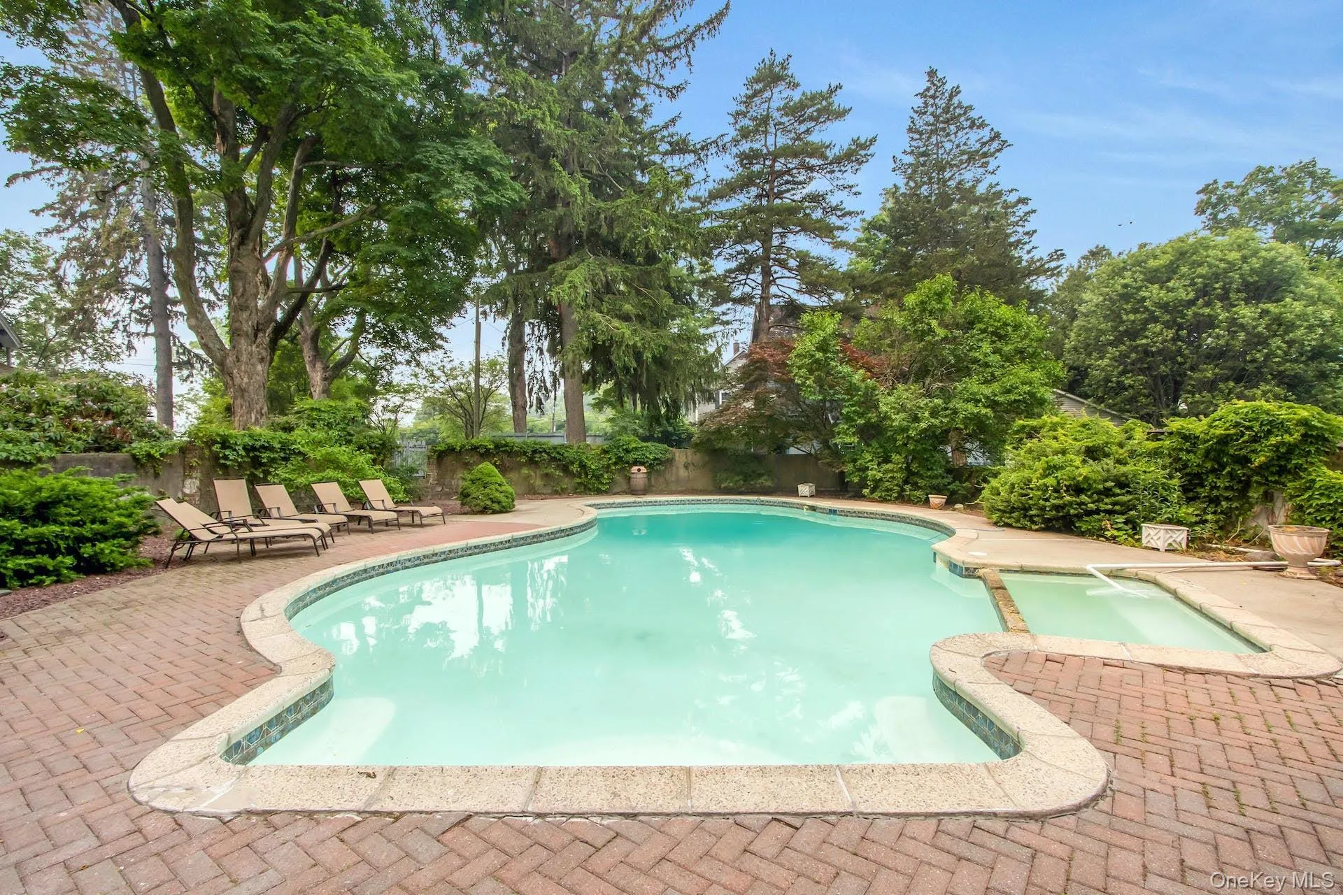 19 High Street, Chester Town, NY, 7 Bedrooms Bedrooms, 14 Rooms Rooms,4 BathroomsBathrooms,Residential Lease,For Rent,High,0,1060955 19 High Street, Chester Town, NY, 7 Bedrooms Bedrooms, 14 Rooms Rooms,4 BathroomsBathrooms,Residential Lease,For Rent,High,0,1060955