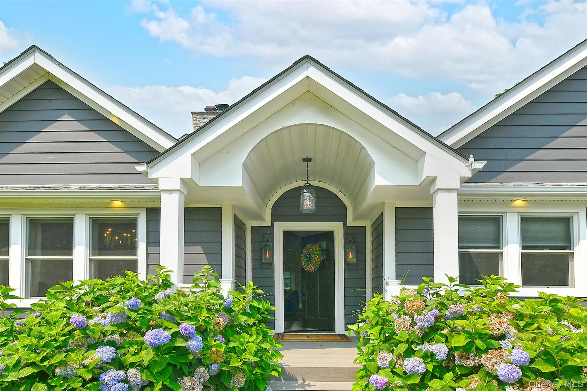 31 Huntington Bay Road, Huntington, NY, 3 Bedrooms Bedrooms, 8 Rooms Rooms,3 BathroomsBathrooms,Residential,For Rent,Huntington Bay,0,1060969 31 Huntington Bay Road, Huntington, NY, 3 Bedrooms Bedrooms, 8 Rooms Rooms,3 BathroomsBathrooms,Residential,For Rent,Huntington Bay,0,1060969