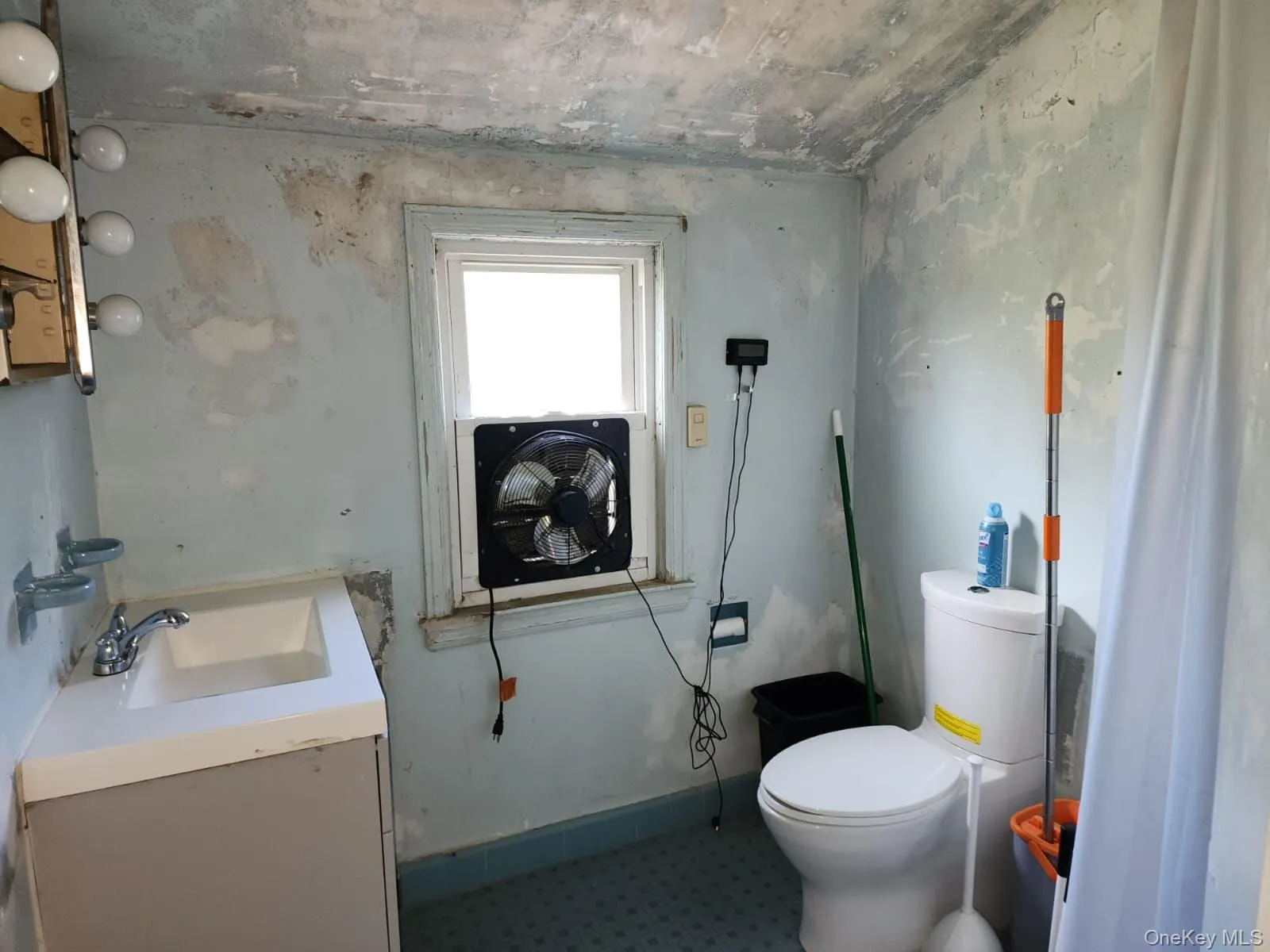 156 Brookside Ave., Hempstead, NY, 4 Bedrooms Bedrooms, 7 Rooms Rooms,2 BathroomsBathrooms,Residential,For Rent,Brookside Ave.,0,1060972 156 Brookside Ave., Hempstead, NY, 4 Bedrooms Bedrooms, 7 Rooms Rooms,2 BathroomsBathrooms,Residential,For Rent,Brookside Ave.,0,1060972