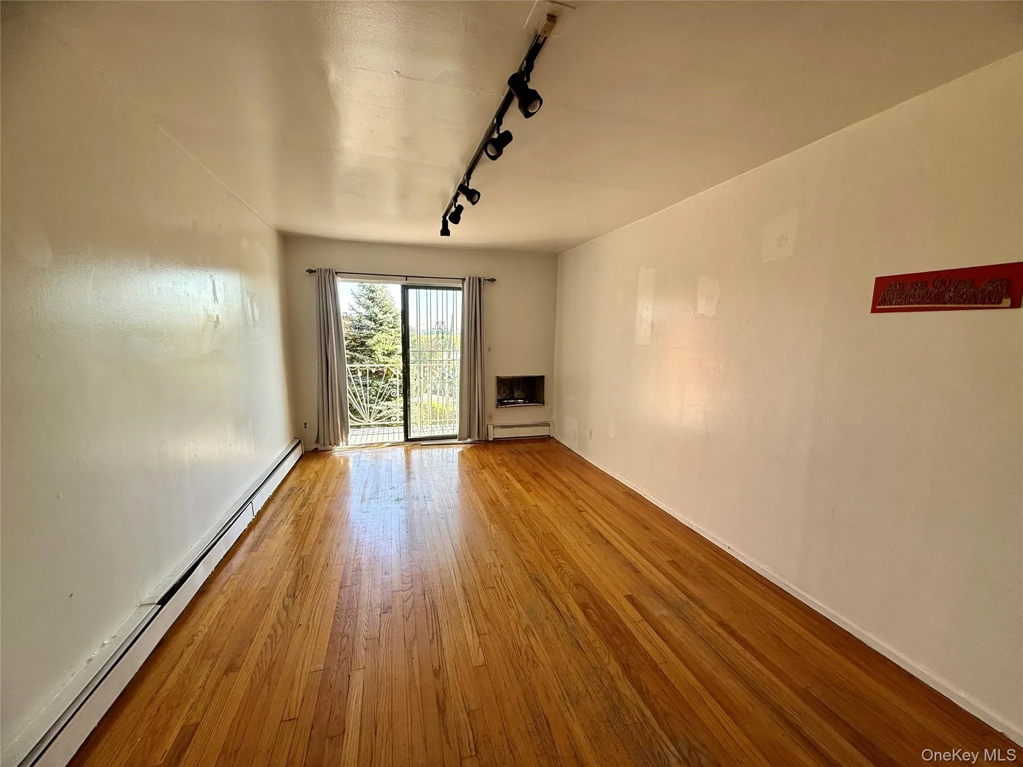 48-55 58th Lane, New York, NY, 1 Bedroom Bedrooms, 3 Room Rooms,1 BathroomBathrooms,Residential Lease,For Rent,58th,0,1060987 48-55 58th Lane, New York, NY, 1 Bedroom Bedrooms, 3 Room Rooms,1 BathroomBathrooms,Residential Lease,For Rent,58th,0,1060987