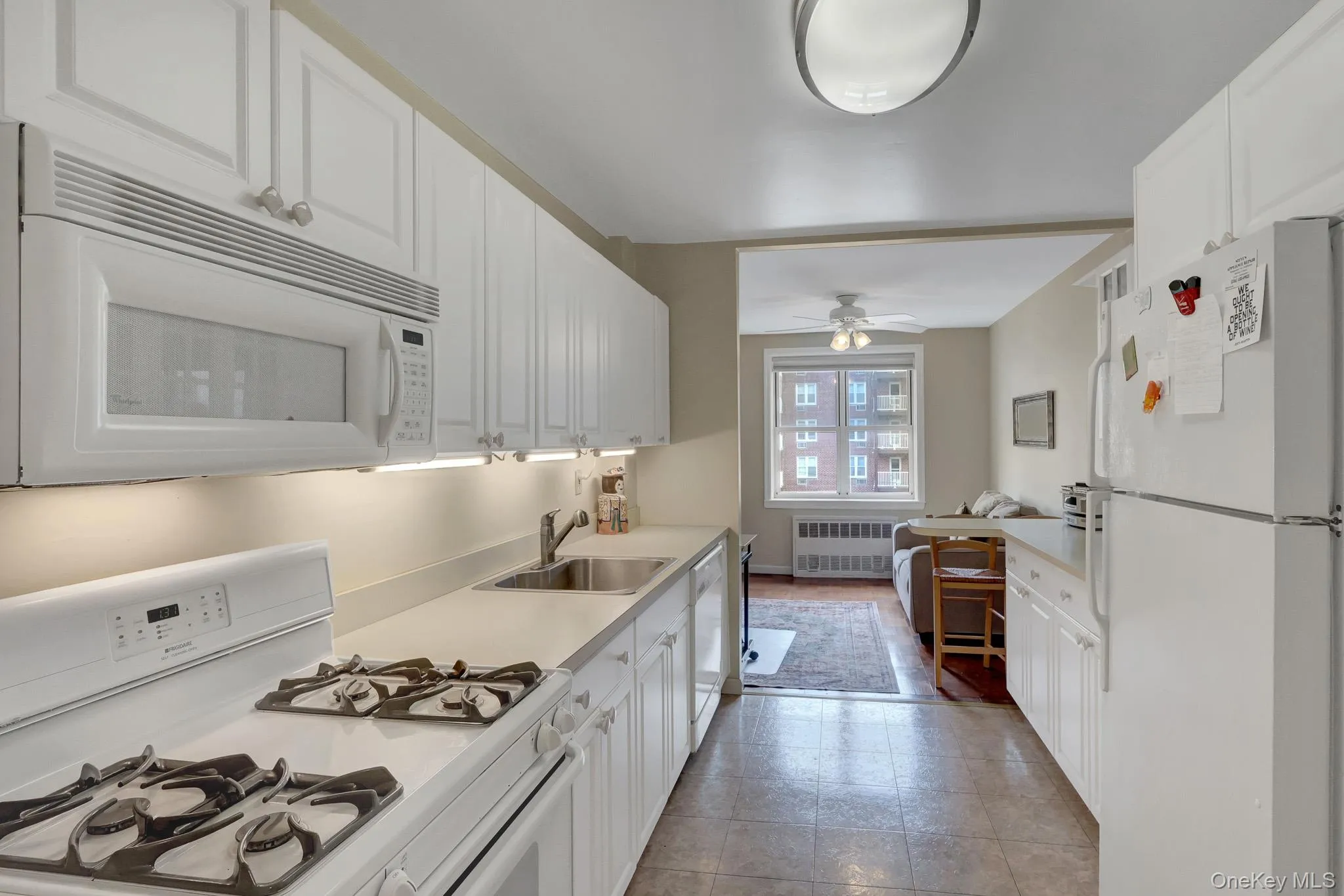 700 Shore Road, Long Beach, NY, 1 Bedroom Bedrooms, 4 Rooms Rooms,1 BathroomBathrooms,Residential,For Rent,Shore,0,1060990 700 Shore Road, Long Beach, NY, 1 Bedroom Bedrooms, 4 Rooms Rooms,1 BathroomBathrooms,Residential,For Rent,Shore,0,1060990